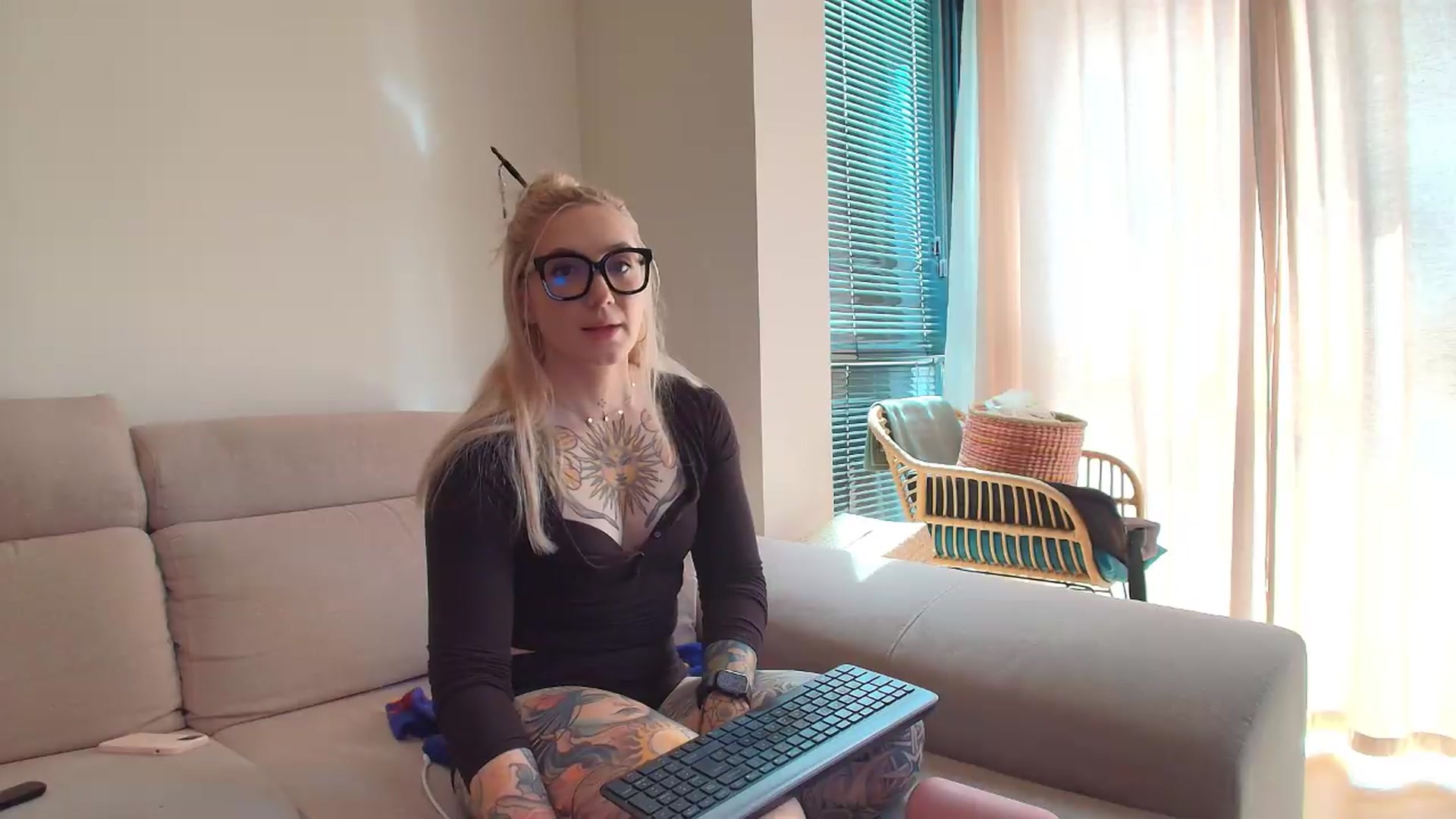 Gallery image thumbnail from Tattoo_bbgirl's myfreecams stream on, 06/10/2026, 14:41 image 13 of 20