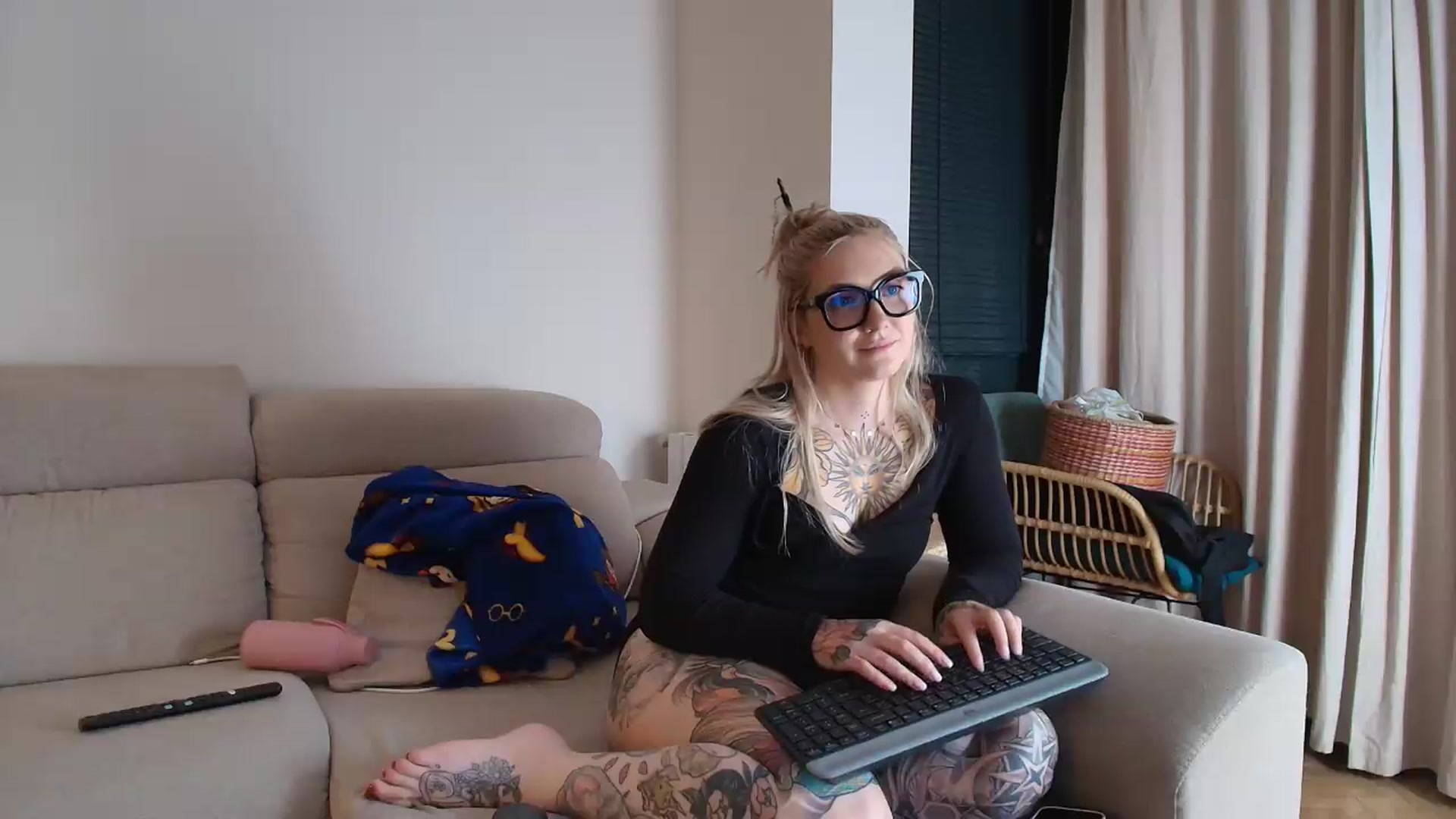 Gallery image thumbnail from Tattoo_bbgirl's myfreecams stream on, 06/10/2026, 20:51 image 18 of 20