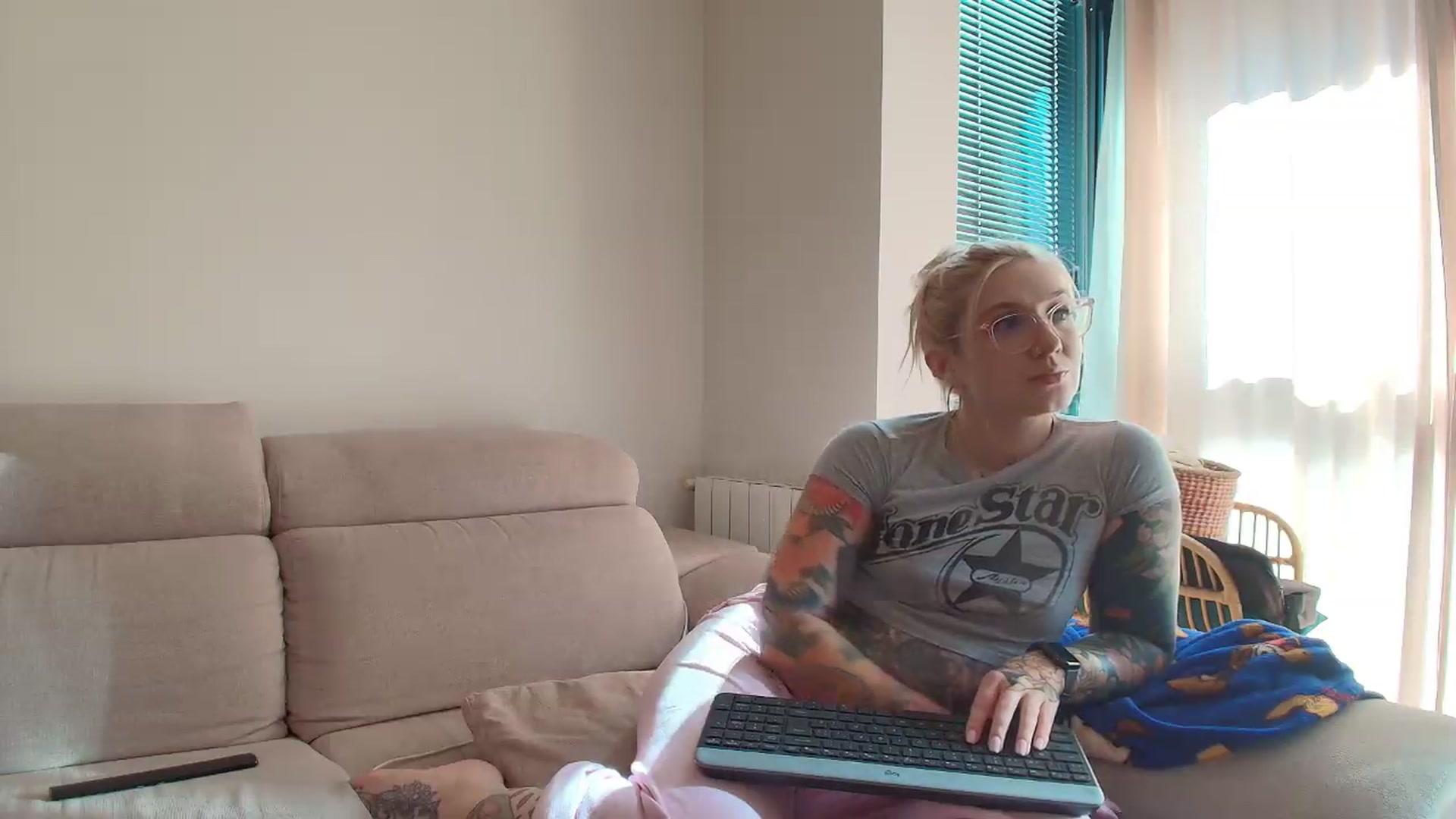 Gallery image thumbnail from Tattoo_bbgirl's myfreecams stream on, 06/12/2026, 16:03 image 11 of 20