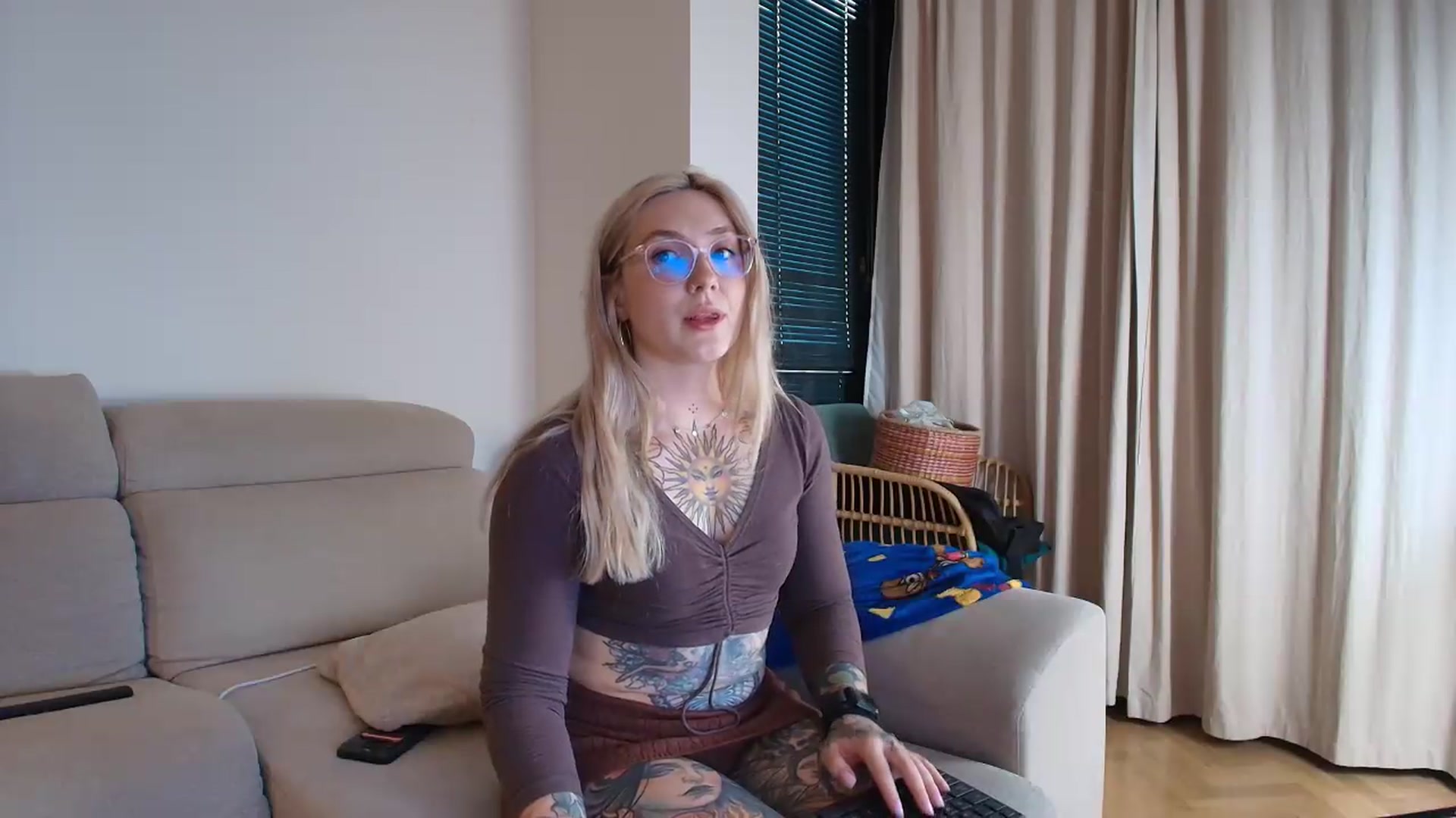 Gallery image thumbnail from Tattoo_bbgirl's myfreecams stream on, 06/12/2026, 20:03 image 16 of 20