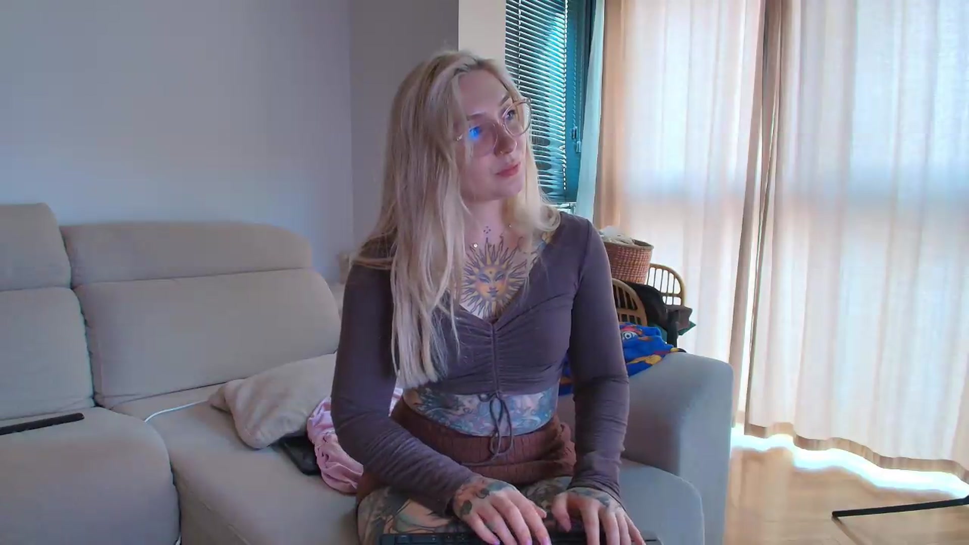 Gallery image thumbnail from Tattoo_bbgirl's myfreecams stream on, 06/12/2026, 20:03 image 5 of 20