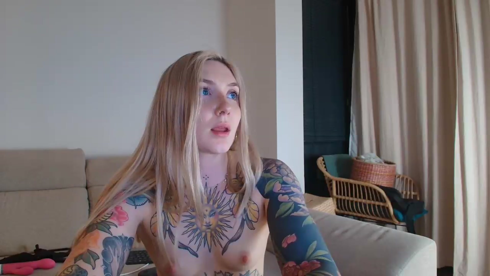 Gallery image thumbnail from Tattoo_bbgirl's myfreecams stream on, 06/13/2026, 21:24 image 12 of 20