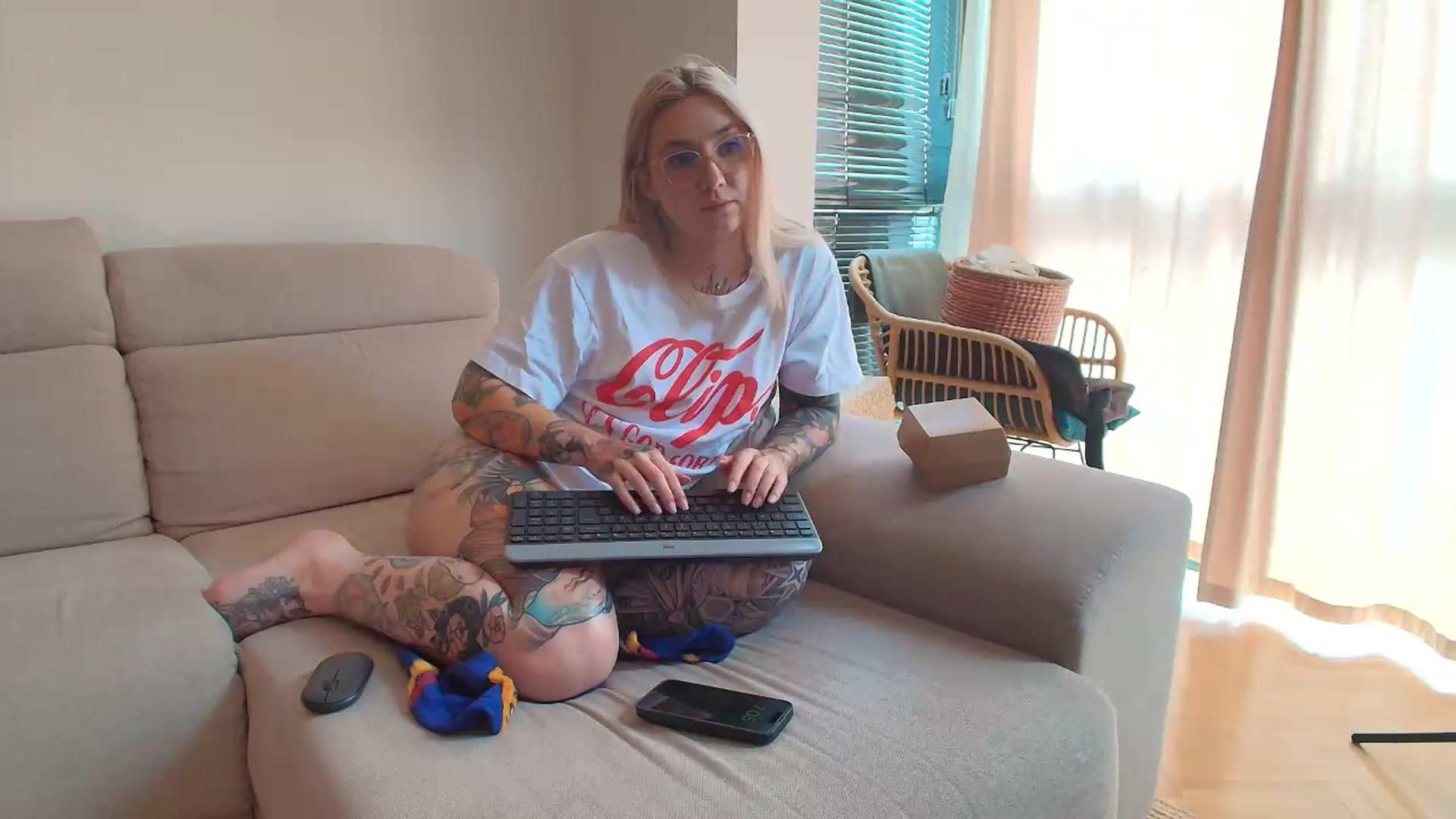 Gallery image thumbnail from Tattoo_bbgirl's myfreecams stream on, 06/15/2026, 18:06 image 4 of 20