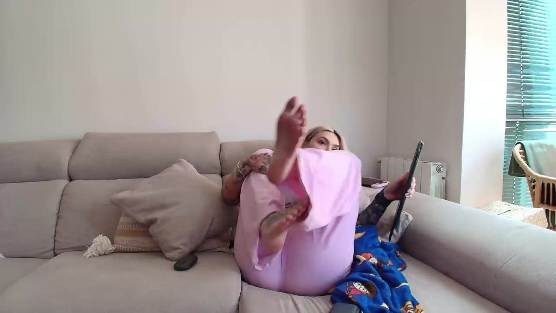 Gallery image thumbnail from Tattoo_bbgirl's myfreecams stream on, 06/19/2026, 14:04 image 15 of 20