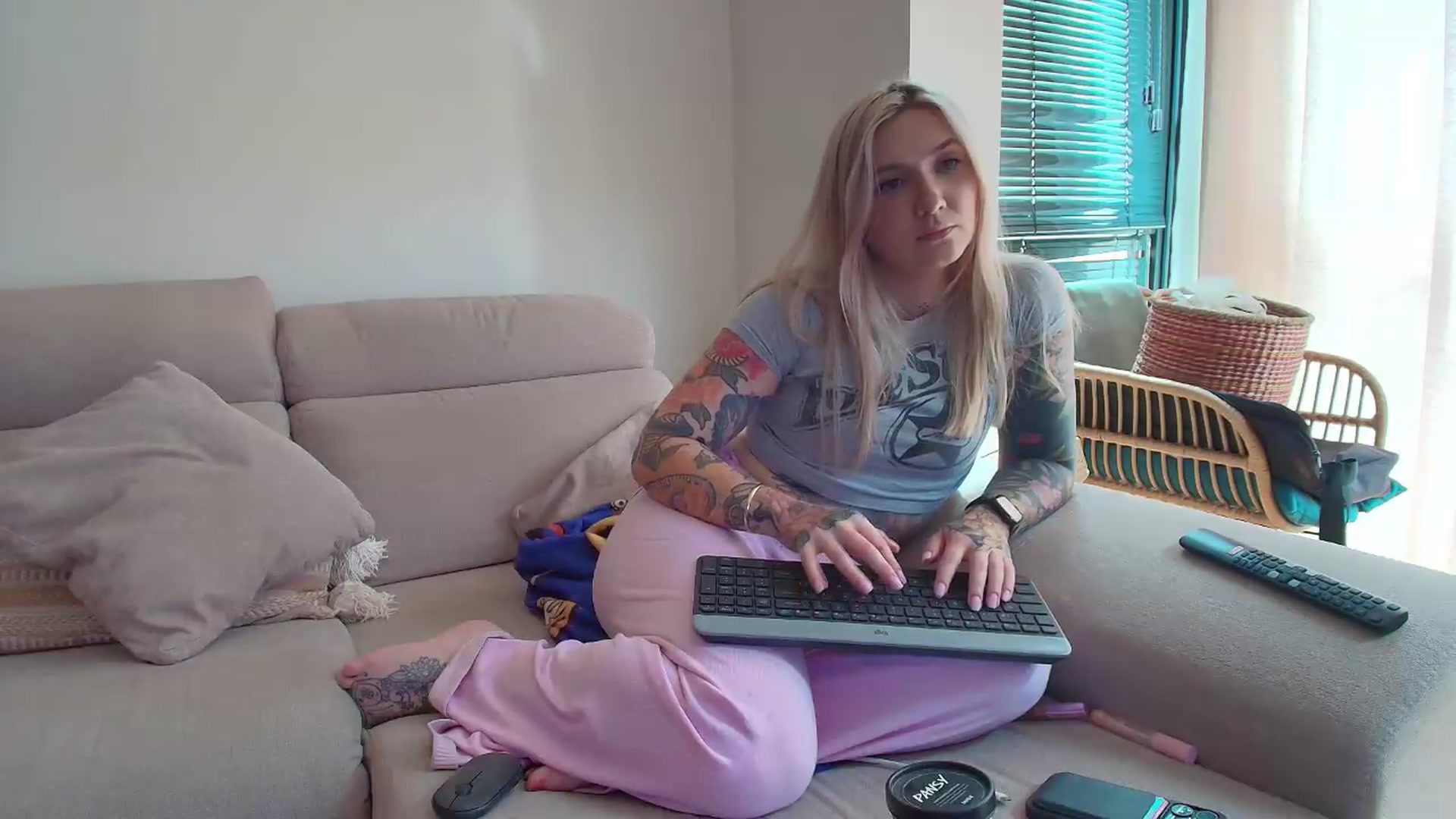Gallery image thumbnail from Tattoo_bbgirl's myfreecams stream on, 06/19/2026, 15:50 image 8 of 20
