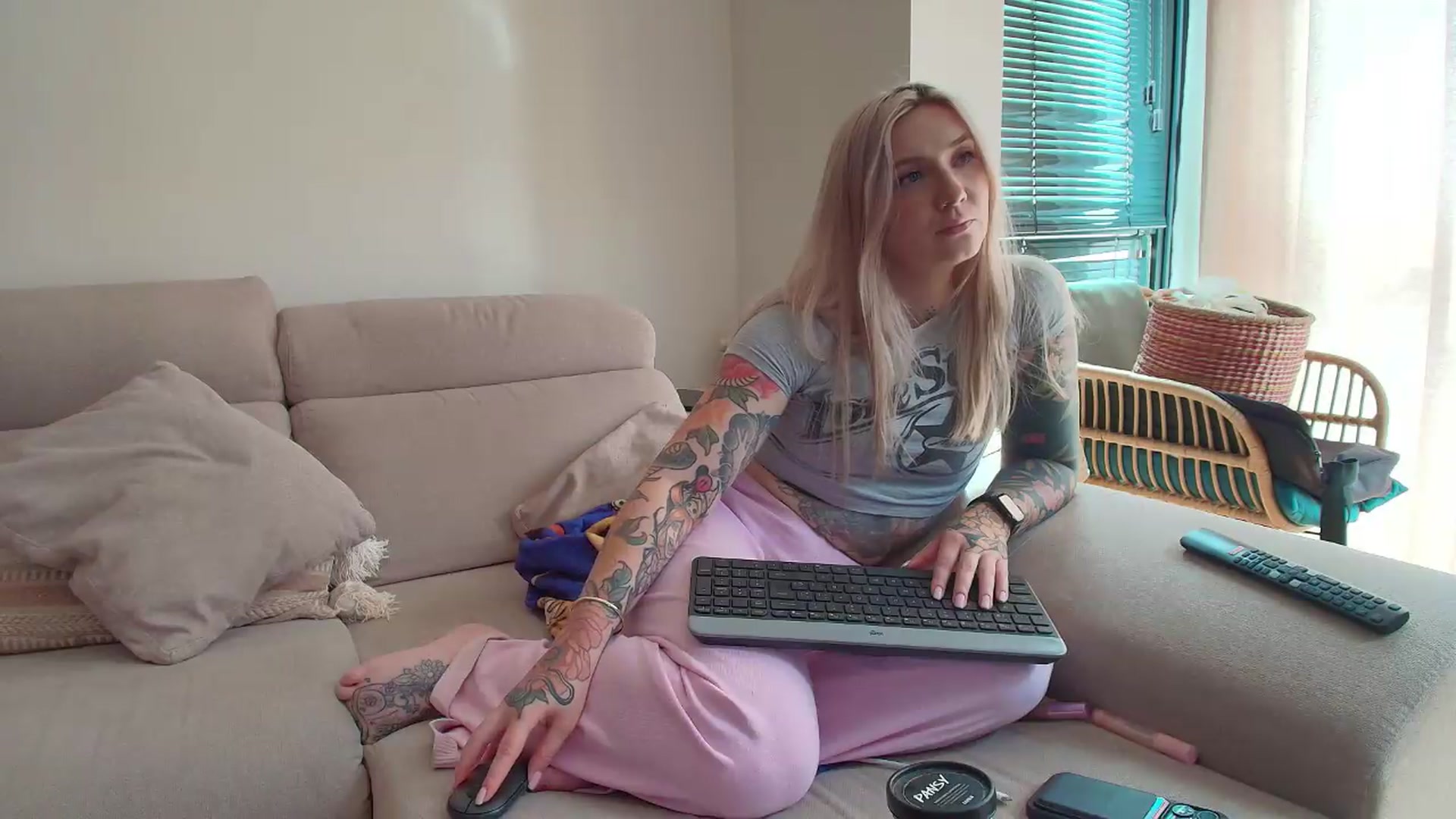 Gallery image thumbnail from Tattoo_bbgirl's myfreecams stream on, 06/19/2026, 15:50 image 9 of 20