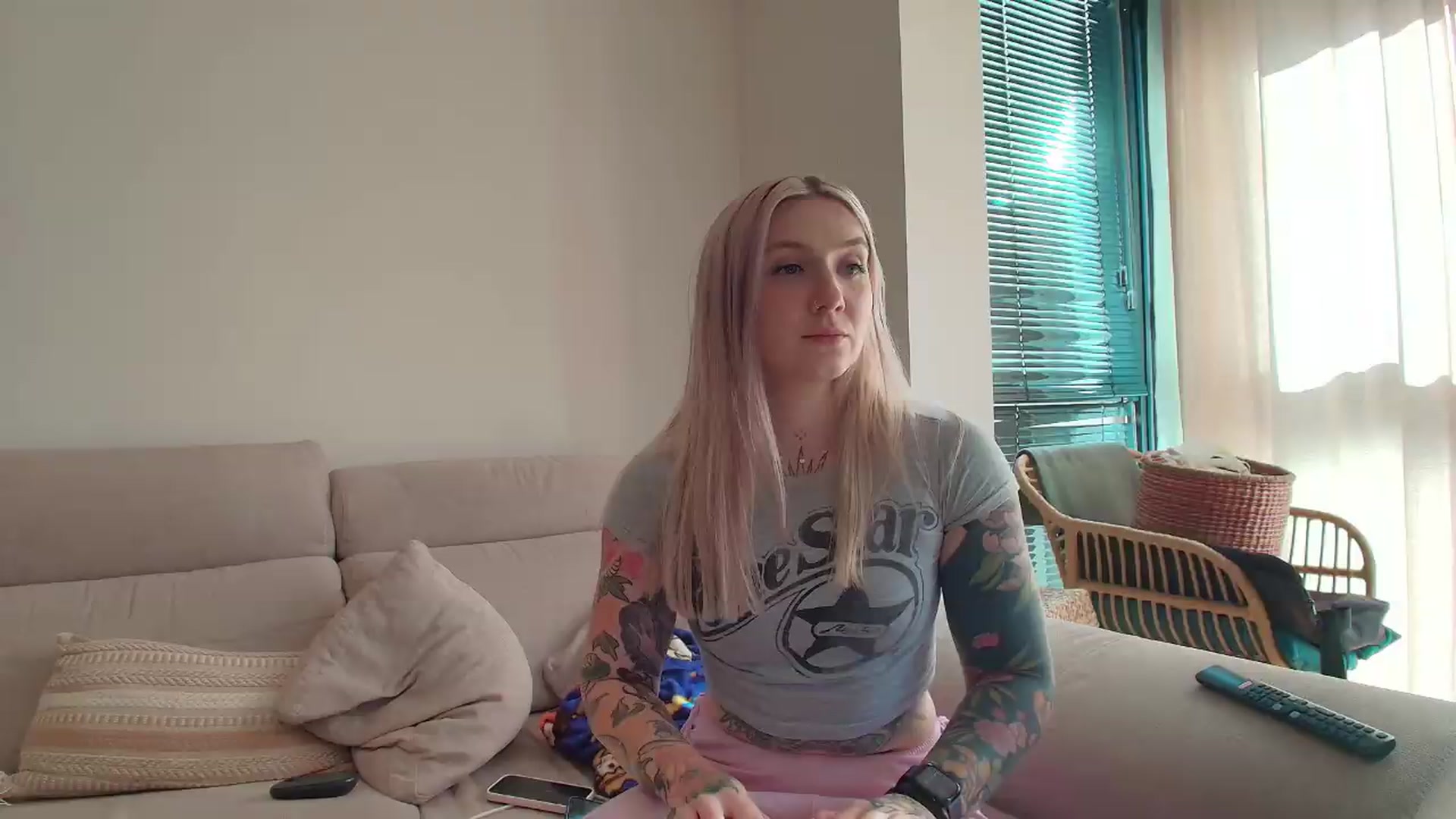 Gallery image thumbnail from Tattoo_bbgirl's myfreecams stream on, 06/19/2026, 16:36 image 9 of 20