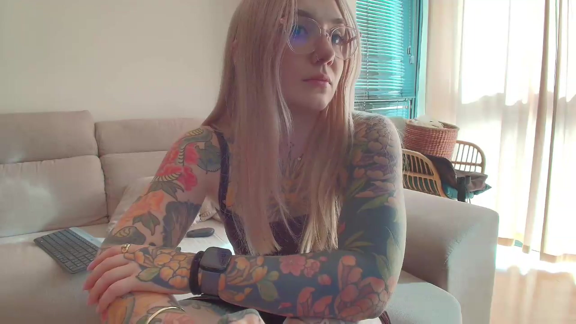 Gallery image thumbnail from Tattoo_bbgirl's myfreecams stream on, 06/20/2026, 16:30 image 15 of 20
