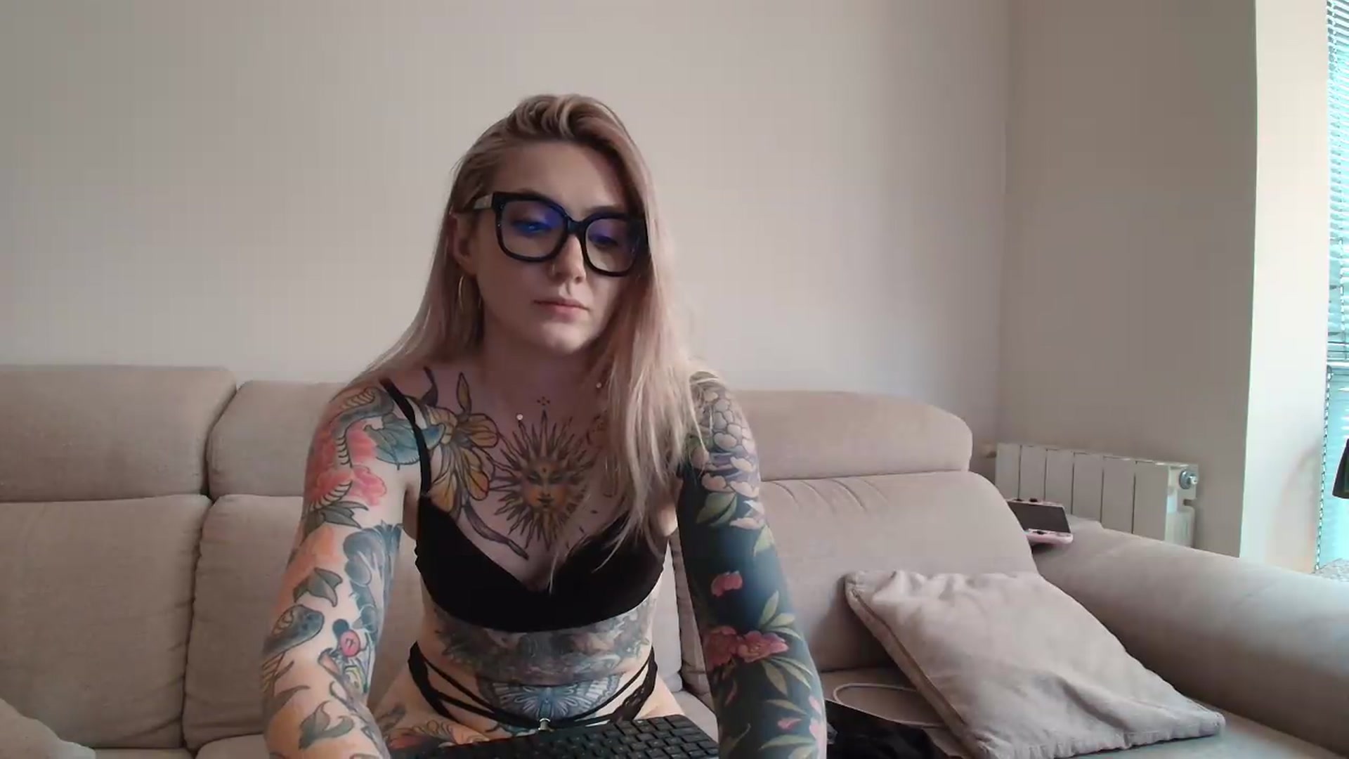 Gallery image thumbnail from Tattoo_bbgirl's myfreecams stream on, 06/23/2026, 18:56 image 5 of 20