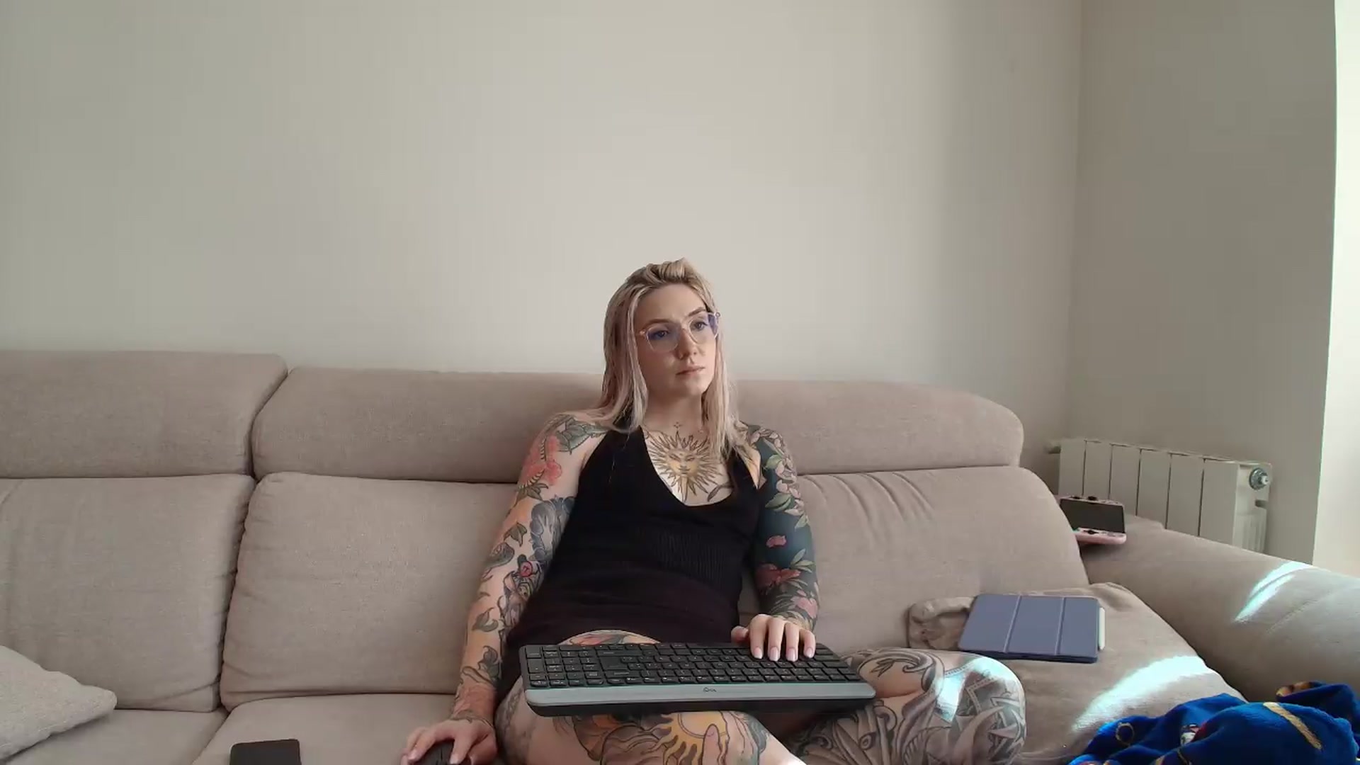 Gallery image thumbnail from Tattoo_bbgirl's myfreecams stream on, 06/24/2026, 16:52 image 16 of 20