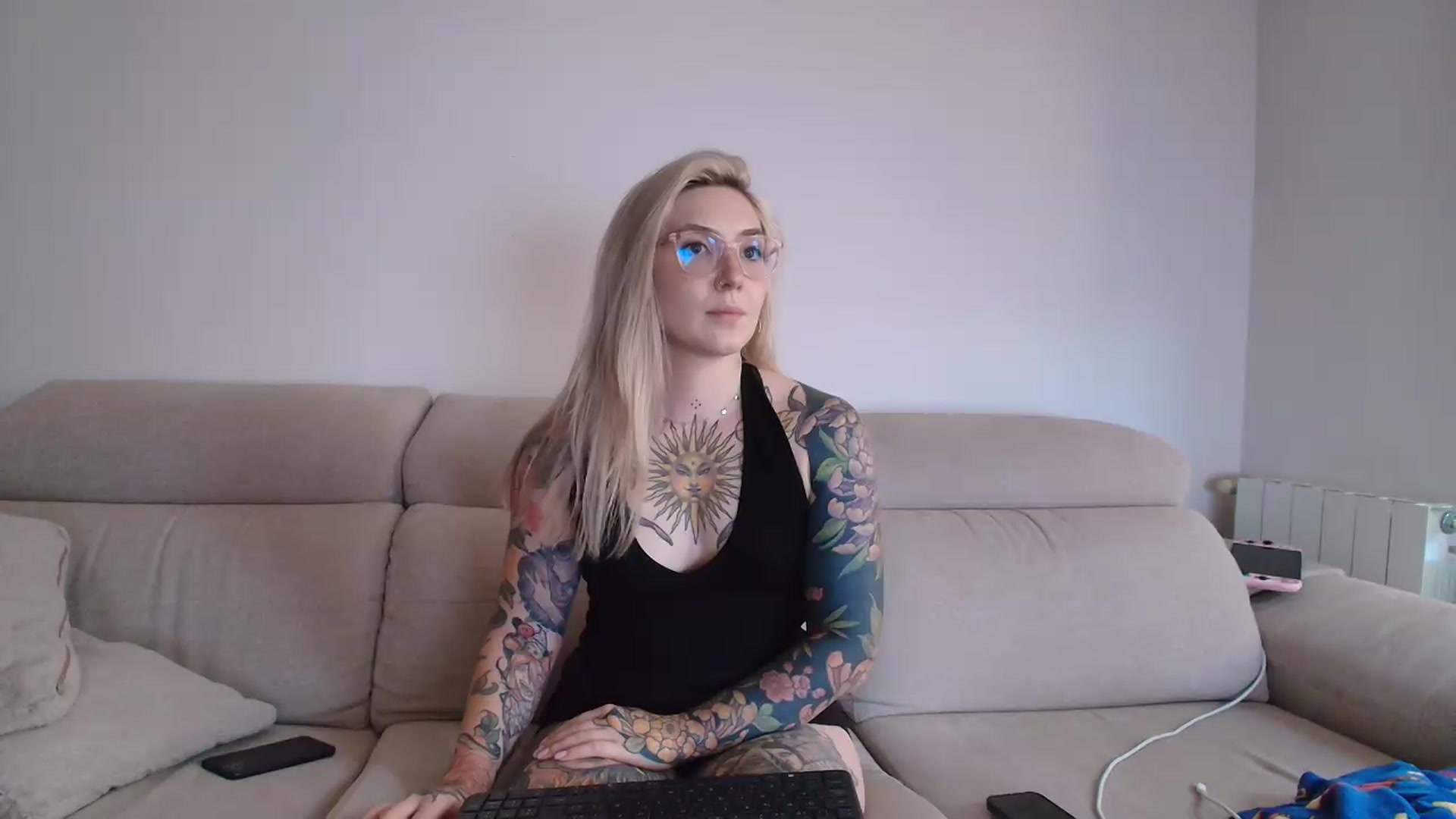 Gallery image thumbnail from Tattoo_bbgirl's myfreecams stream on, 06/24/2026, 20:17 image 4 of 20