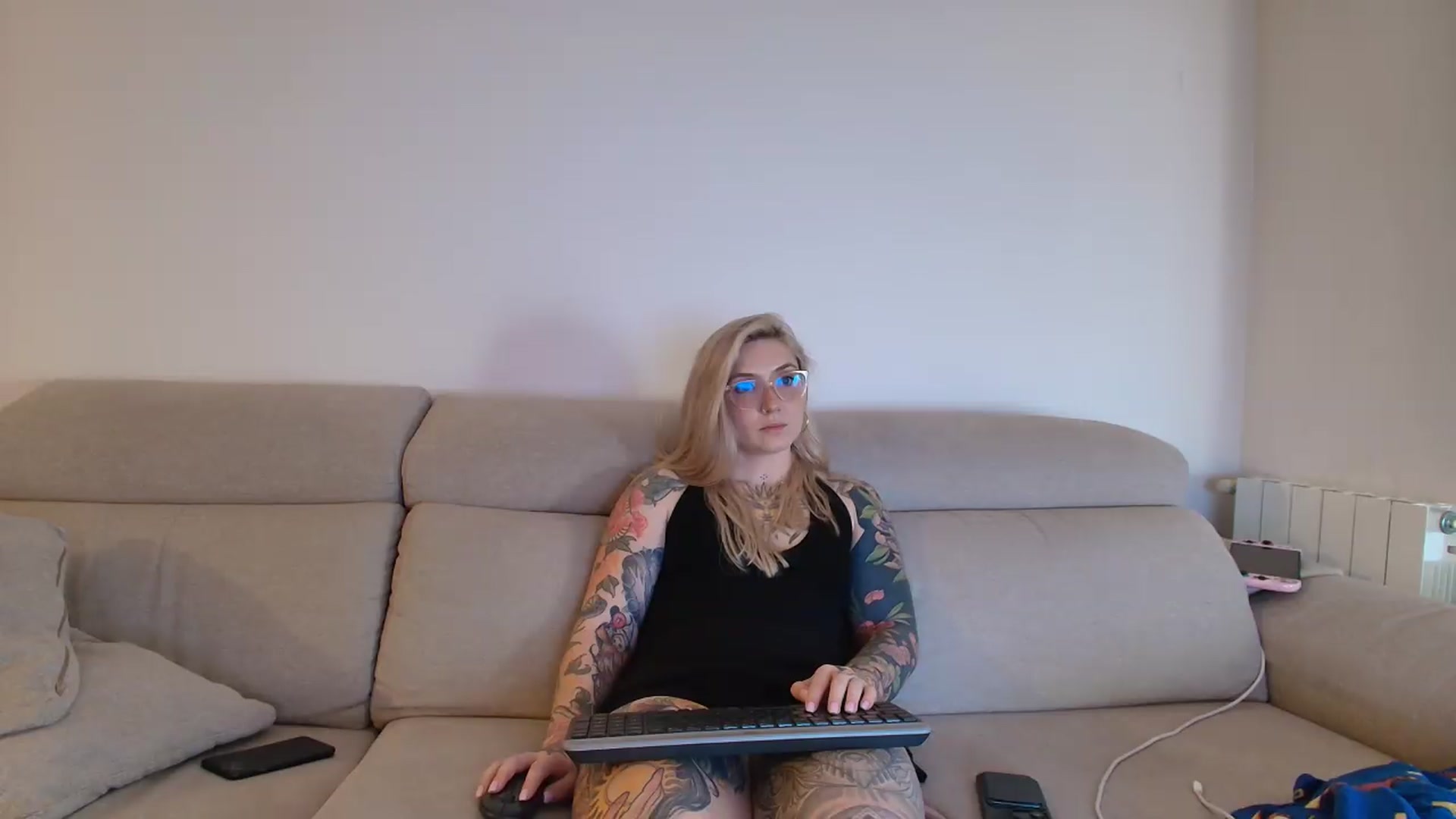 Gallery image thumbnail from Tattoo_bbgirl's myfreecams stream on, 06/24/2026, 20:17 image 13 of 20