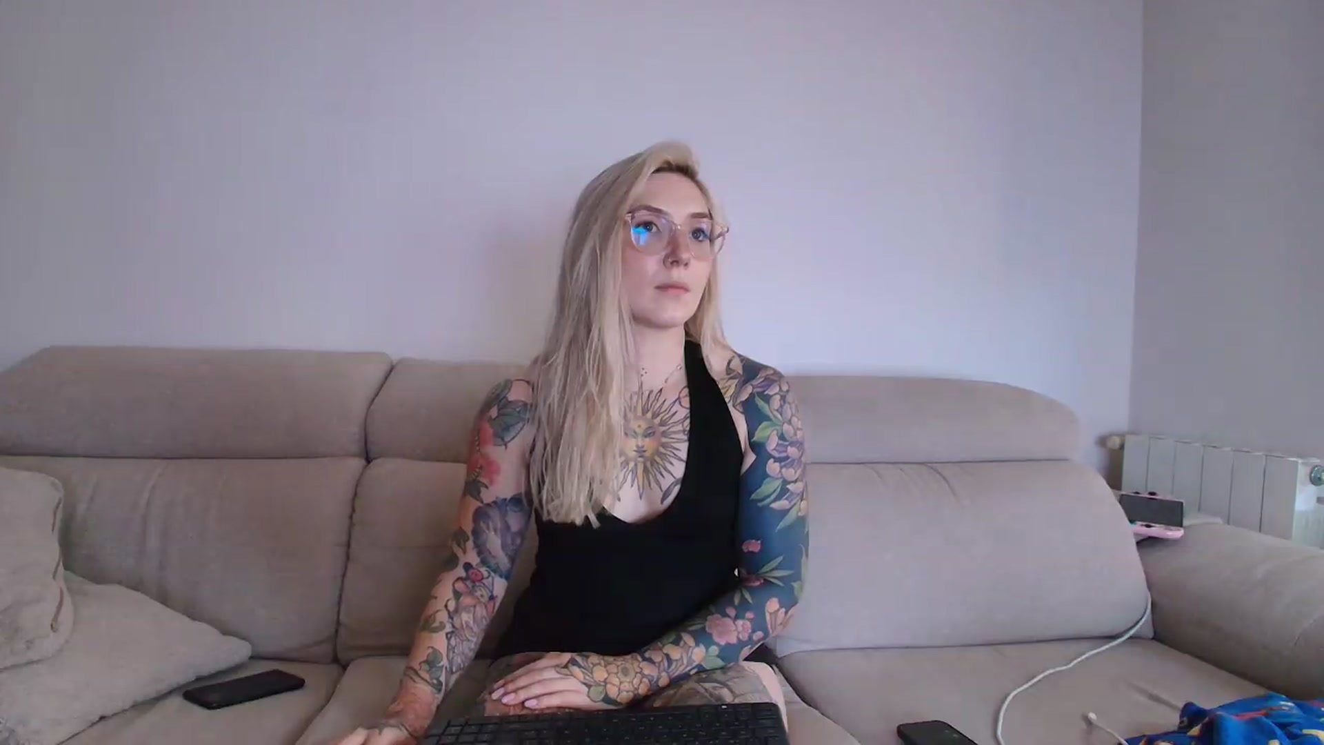 Gallery image thumbnail from Tattoo_bbgirl's myfreecams stream on, 06/24/2026, 20:17 image 6 of 20