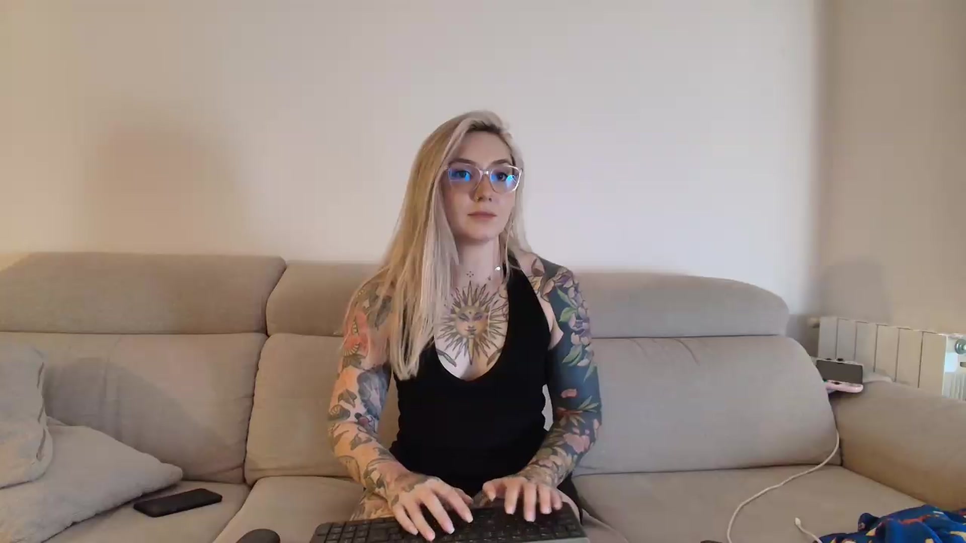 Gallery image thumbnail from Tattoo_bbgirl's myfreecams stream on, 06/24/2026, 20:17 image 19 of 20