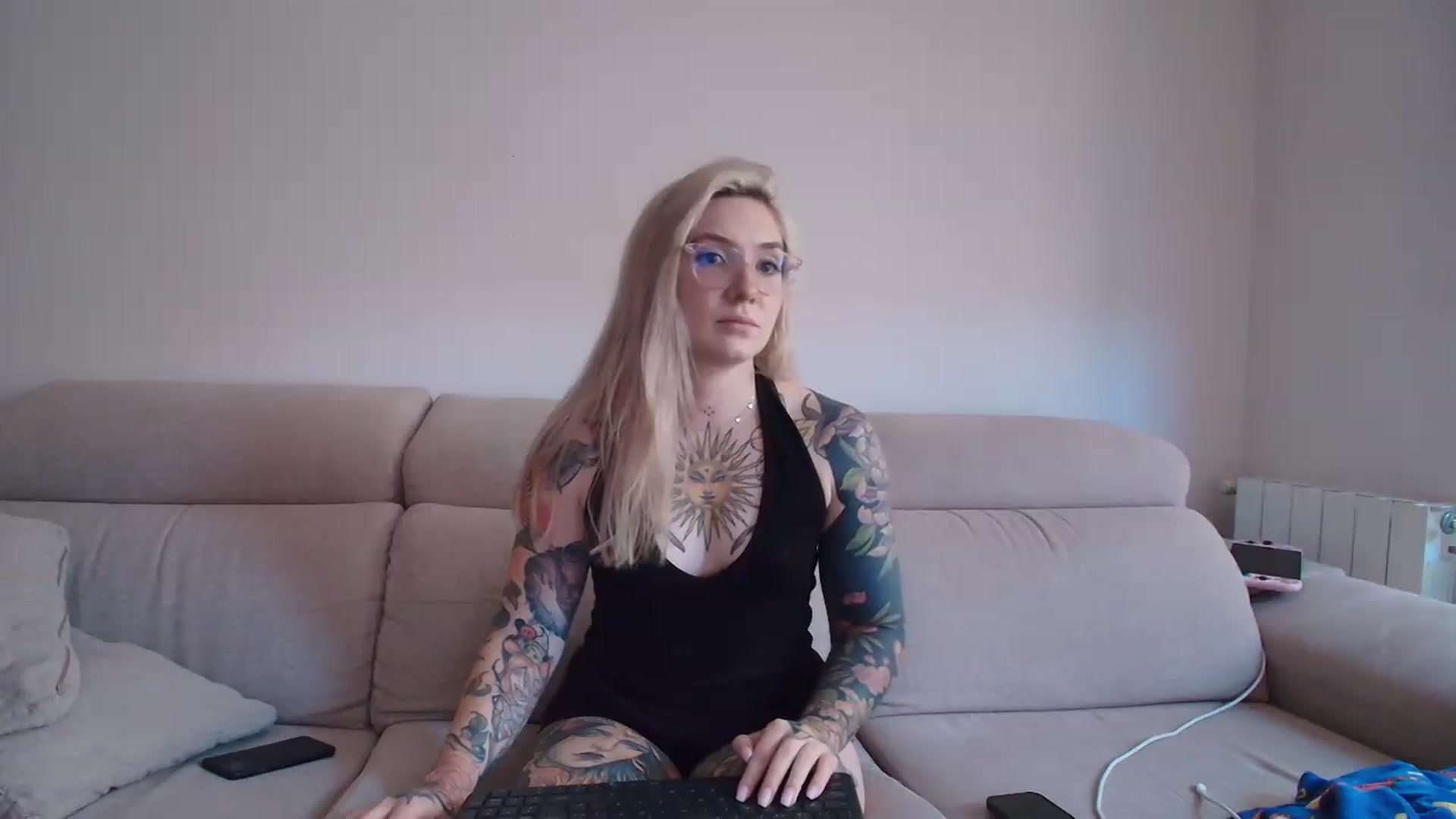 Gallery image thumbnail from Tattoo_bbgirl's myfreecams stream on, 06/24/2026, 20:17 image 5 of 20