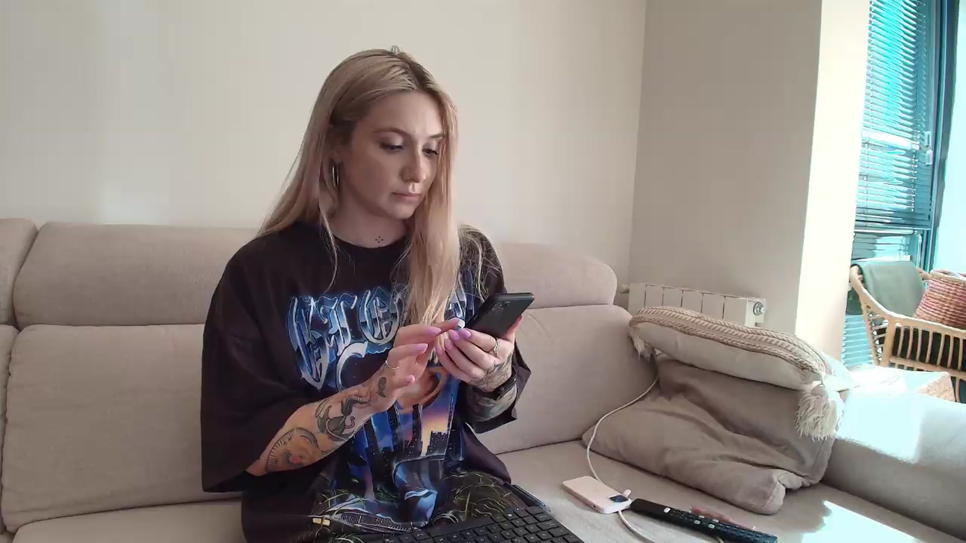 Gallery image thumbnail from Tattoo_bbgirl's myfreecams stream on, 07/03/2026, 15:53 image 19 of 20