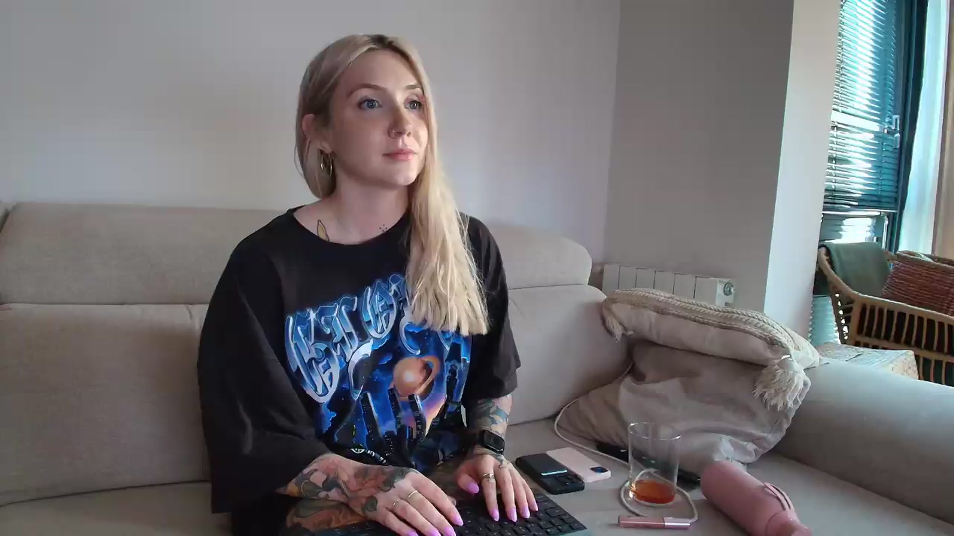 Gallery image thumbnail from Tattoo_bbgirl's myfreecams stream on, 07/03/2026, 20:08 image 16 of 20