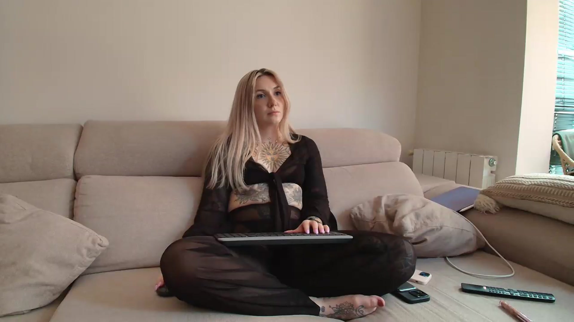 Gallery image thumbnail from Tattoo_bbgirl's myfreecams stream on, 07/06/2026, 18:01 image 13 of 20