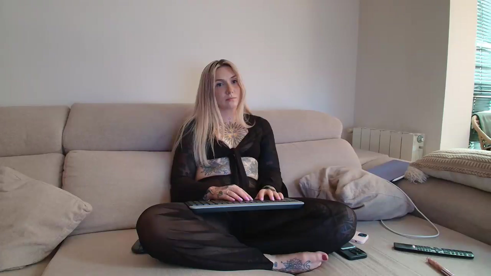 Gallery image thumbnail from Tattoo_bbgirl's myfreecams stream on, 07/06/2026, 18:01 image 14 of 20