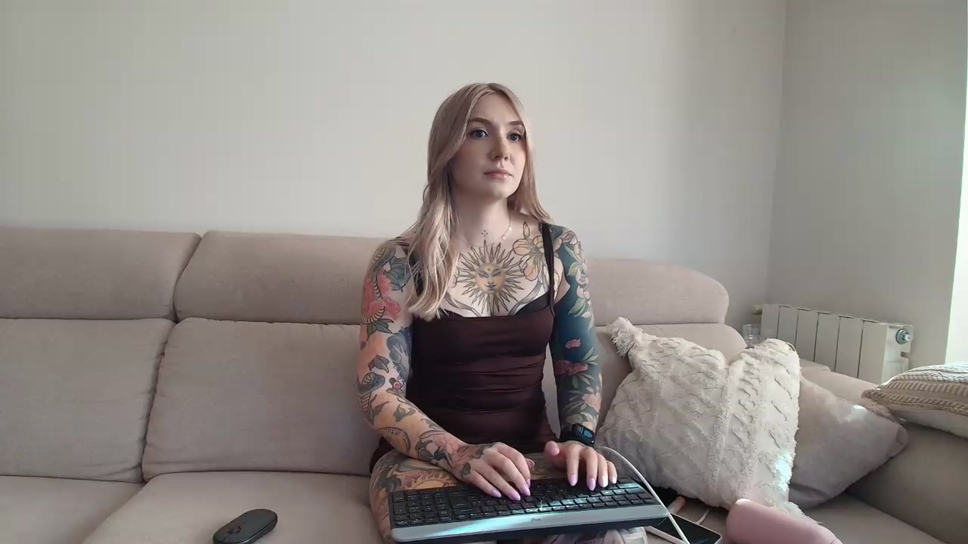Gallery image thumbnail from Tattoo_bbgirl's myfreecams stream on, 07/08/2026, 18:05 image 7 of 20