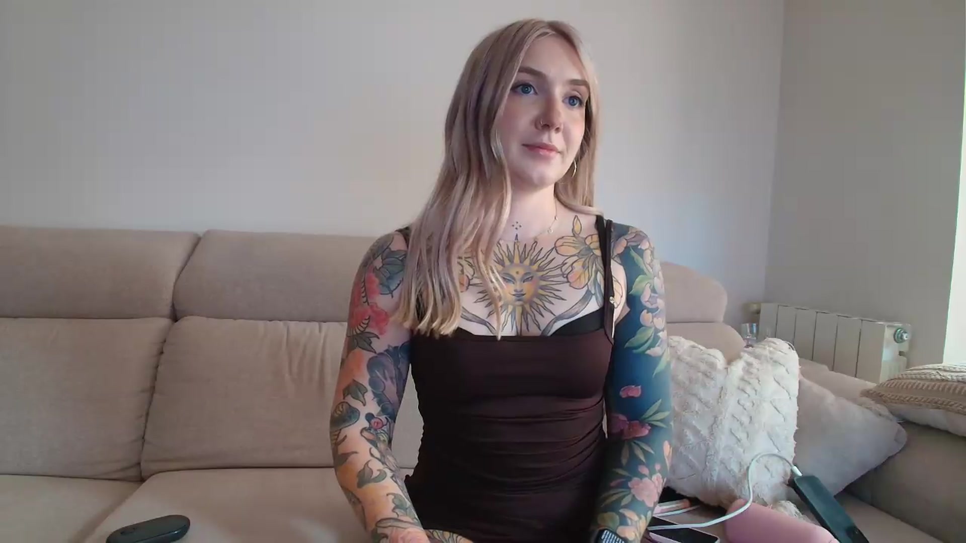 Gallery image thumbnail from Tattoo_bbgirl's myfreecams stream on, 07/08/2026, 18:05 image 17 of 20