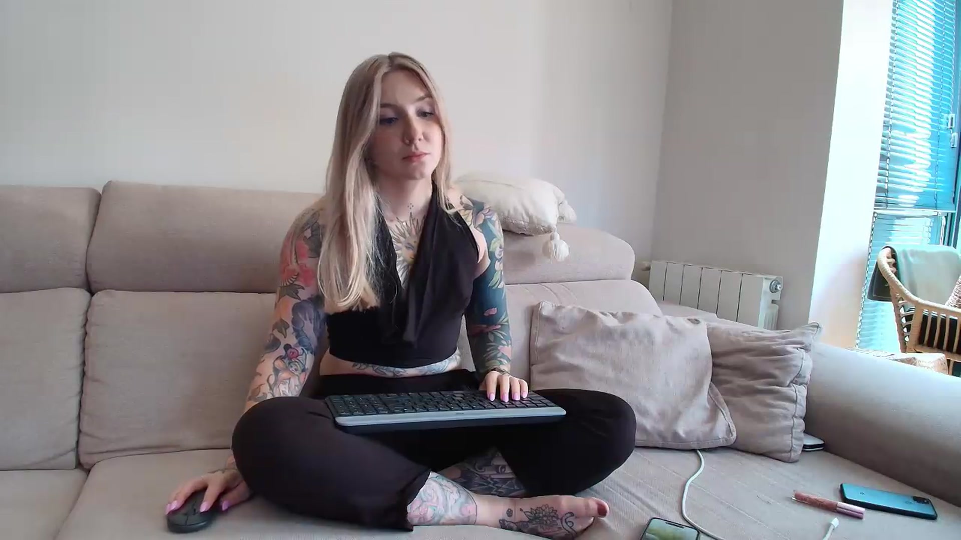 Gallery image thumbnail from Tattoo_bbgirl's myfreecams stream on, 07/18/2026, 15:00 image 3 of 20