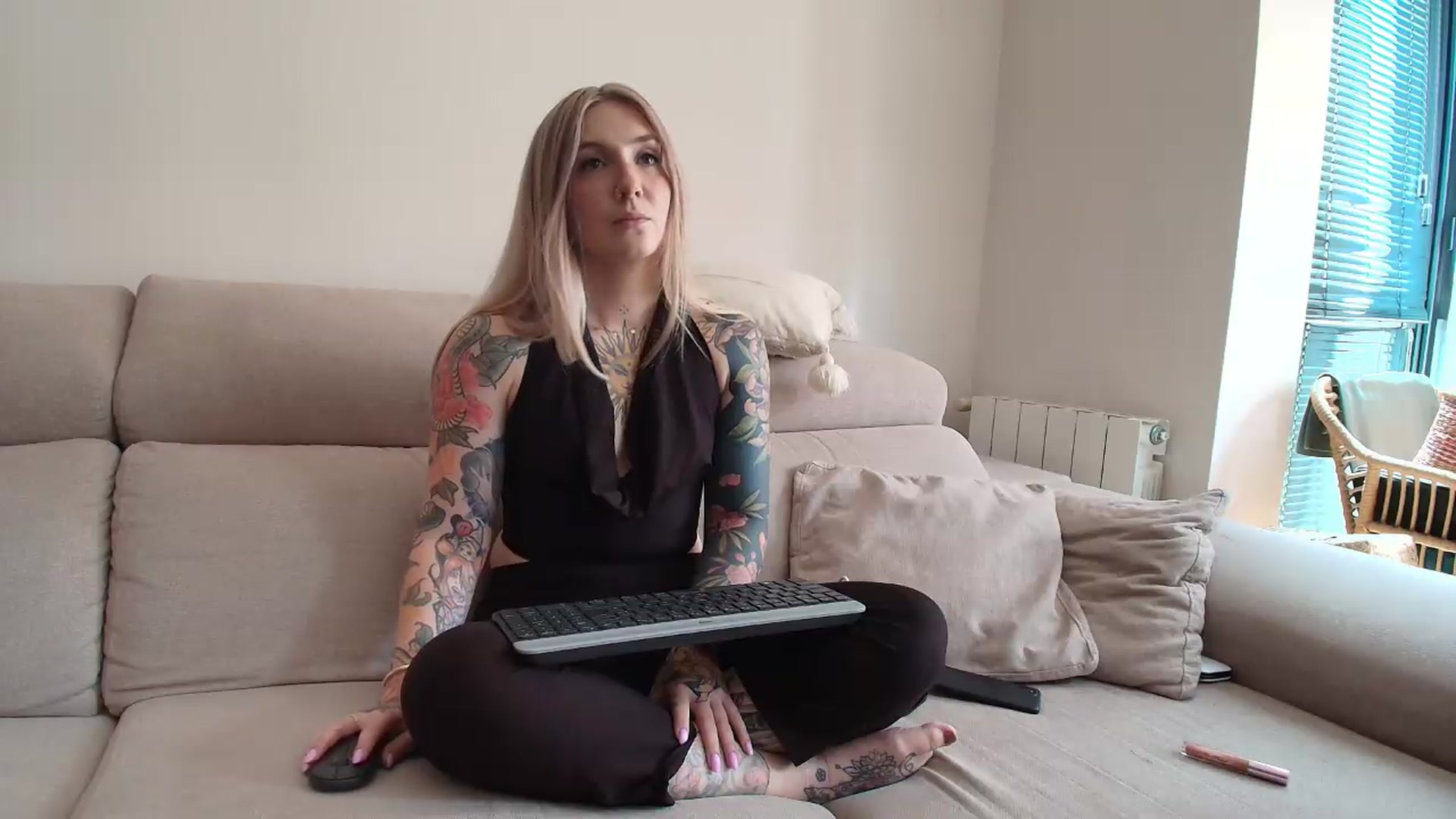 Gallery image thumbnail from Tattoo_bbgirl's myfreecams stream on, 07/18/2026, 15:00 image 8 of 20