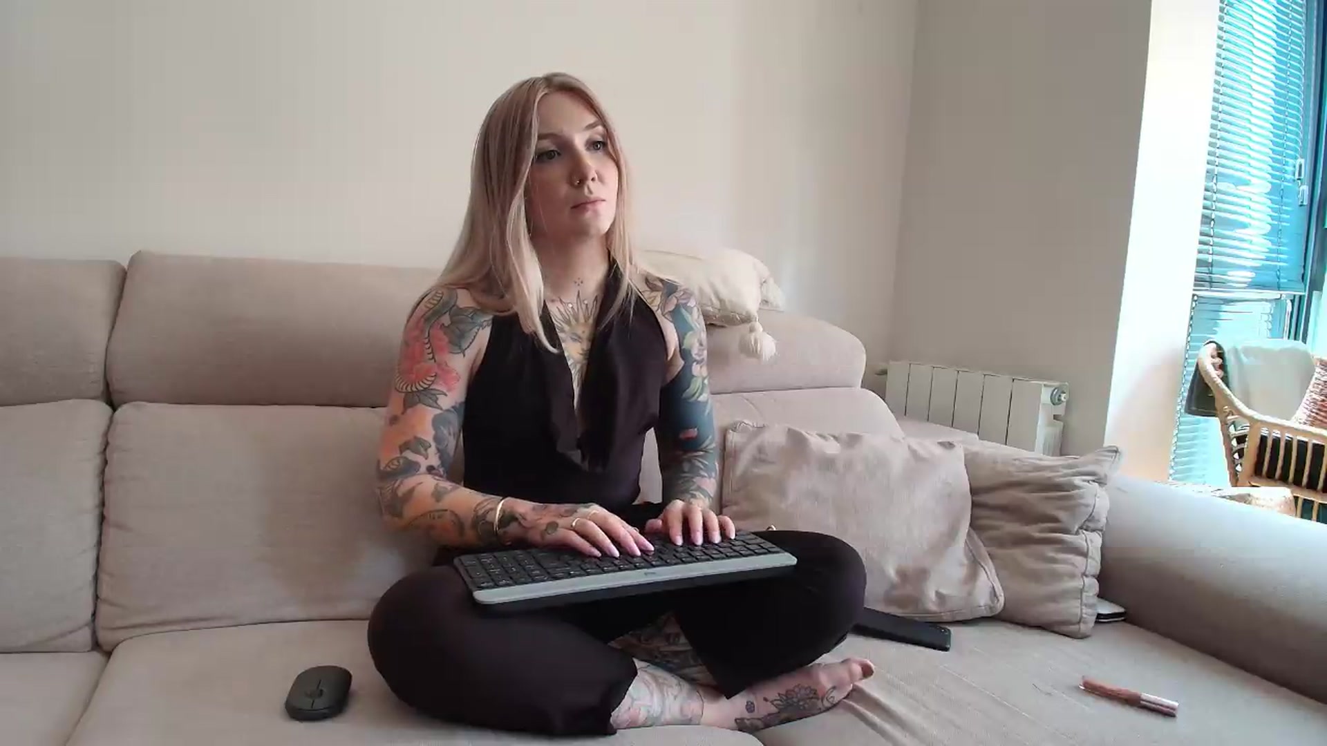 Gallery image thumbnail from Tattoo_bbgirl's myfreecams stream on, 07/18/2026, 15:00 image 7 of 20