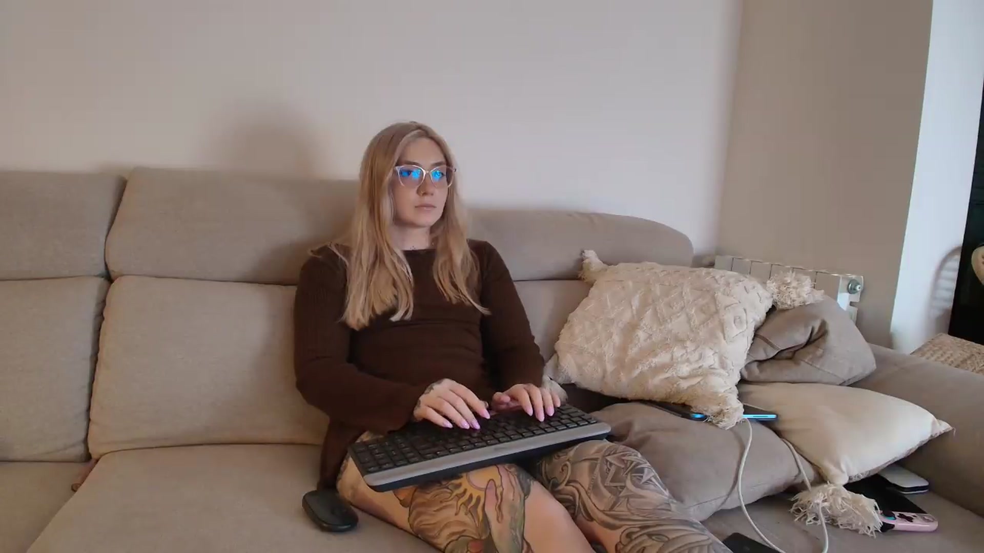 Gallery image thumbnail from Tattoo_bbgirl's myfreecams stream on, 07/21/2026, 21:05 image 20 of 20