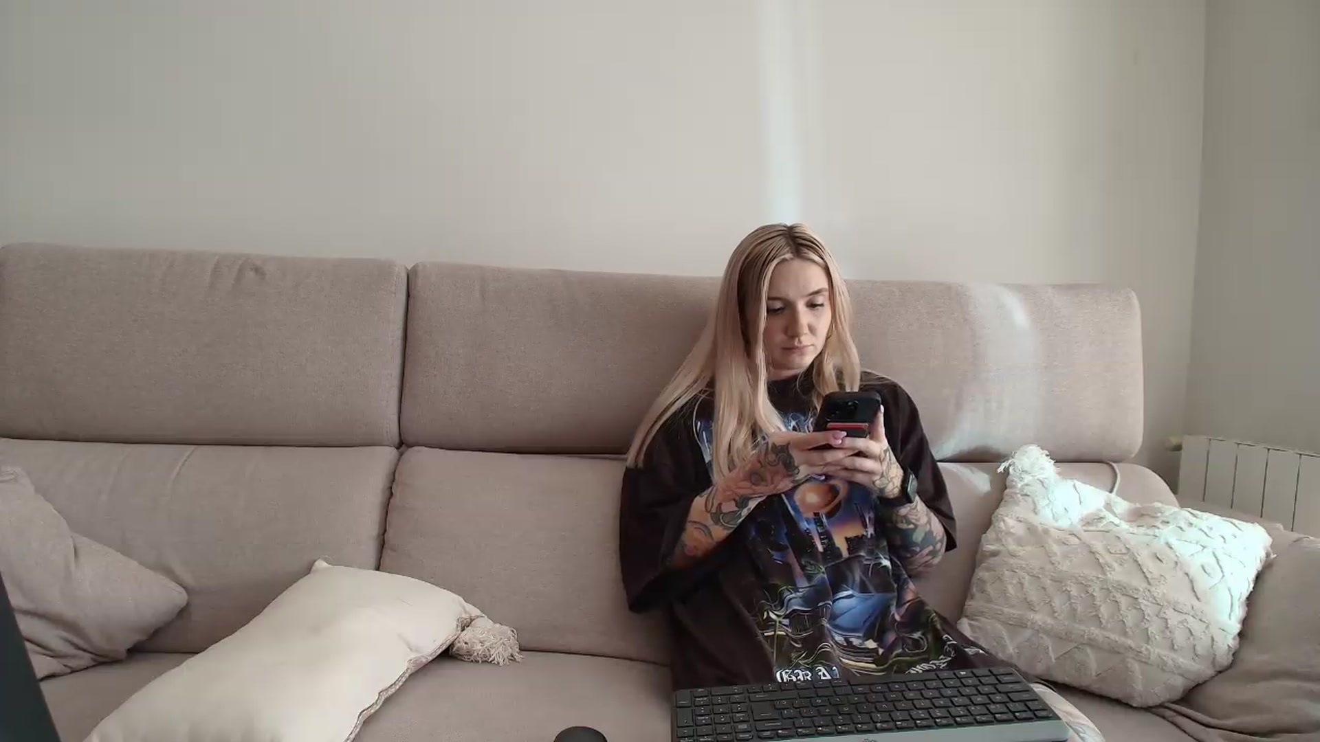 Gallery image thumbnail from Tattoo_bbgirl's myfreecams stream on, 08/04/2026, 18:24 image 6 of 20