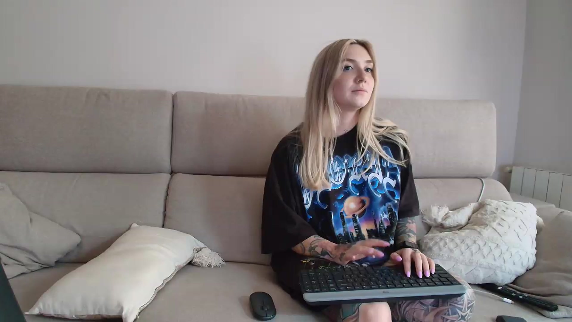 Gallery image thumbnail from Tattoo_bbgirl's myfreecams stream on, 08/04/2026, 18:51 image 7 of 20