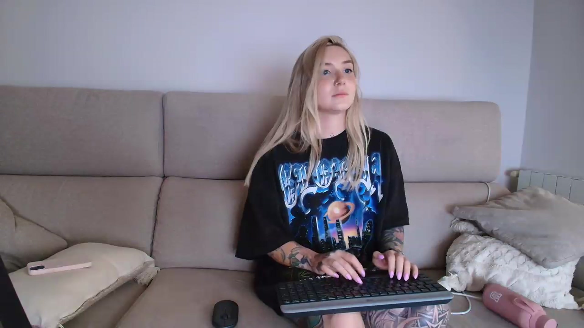 Gallery image thumbnail from Tattoo_bbgirl's myfreecams stream on, 08/04/2026, 19:20 image 6 of 20