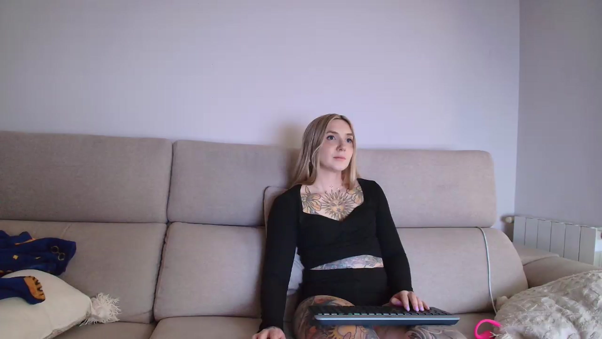 Gallery image thumbnail from Tattoo_bbgirl's myfreecams stream on, 08/07/2026, 20:12 image 5 of 20