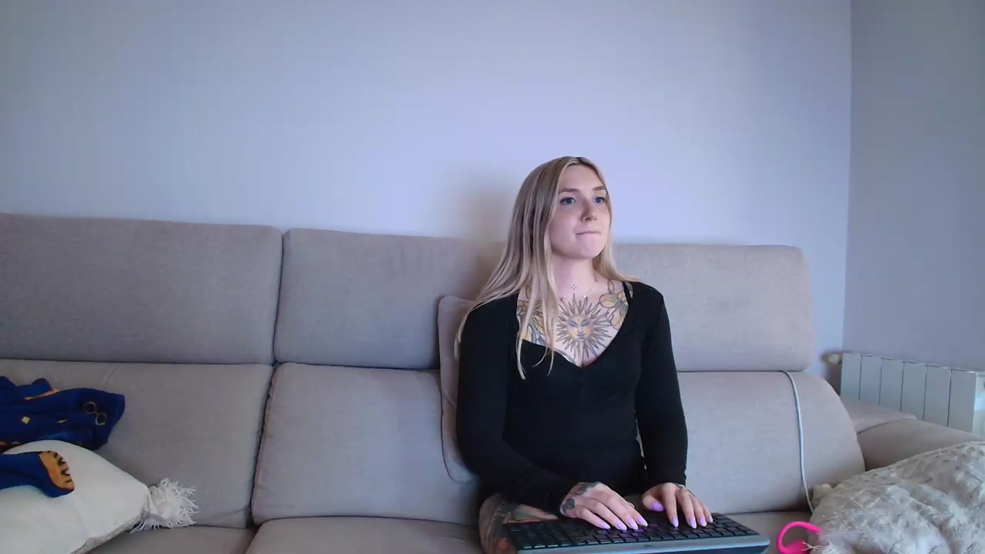 Gallery image thumbnail from Tattoo_bbgirl's myfreecams stream on, 08/07/2026, 20:12 image 2 of 20