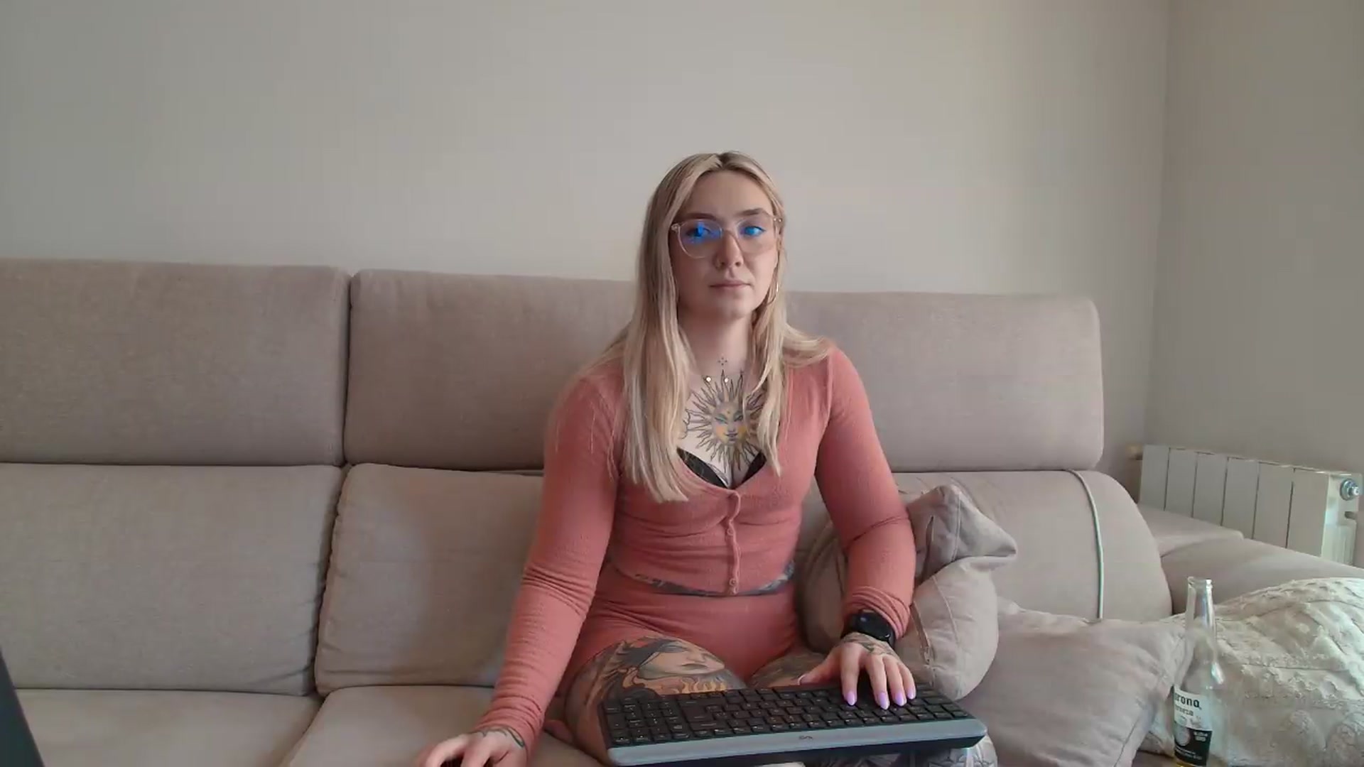 Gallery image thumbnail from Tattoo_bbgirl's myfreecams stream on, 08/08/2026, 17:32 image 17 of 20