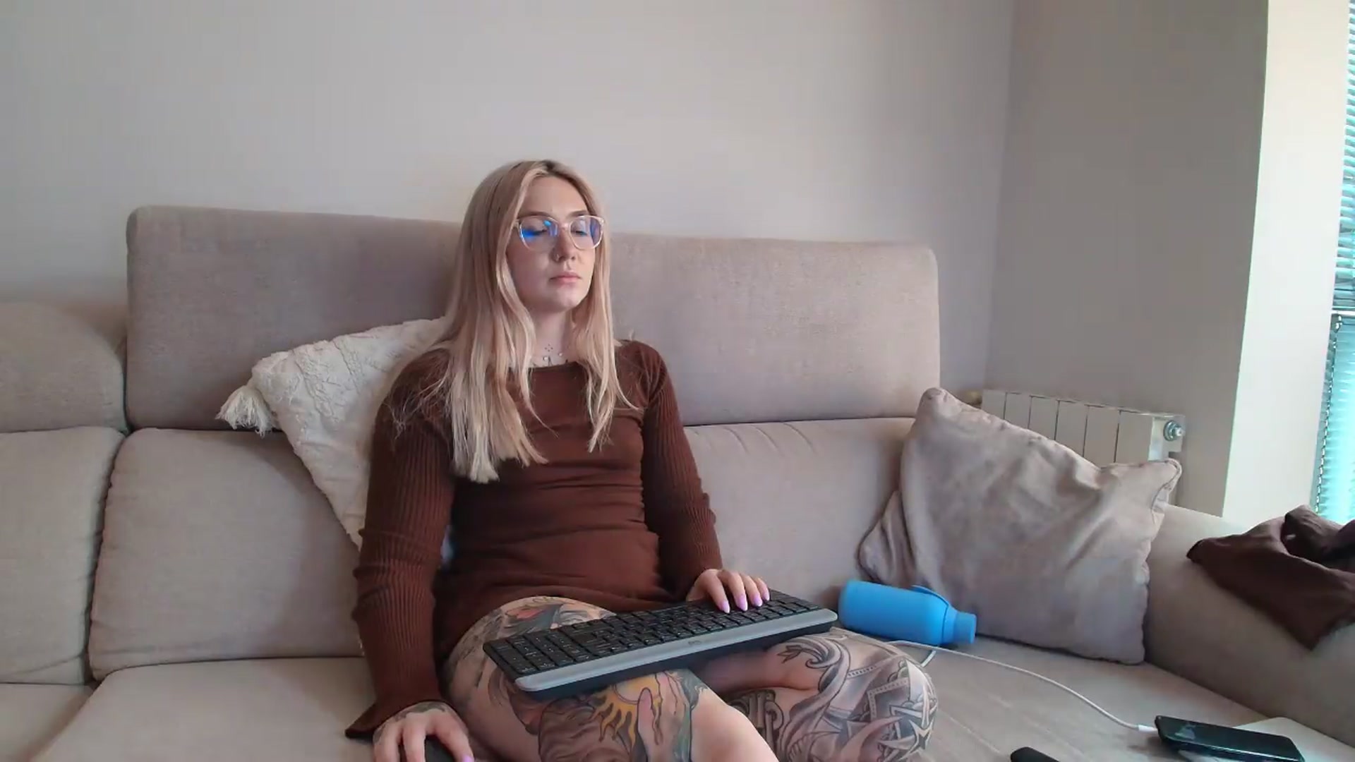 Gallery image thumbnail from Tattoo_bbgirl's myfreecams stream on, 08/10/2026, 18:46 image 5 of 20