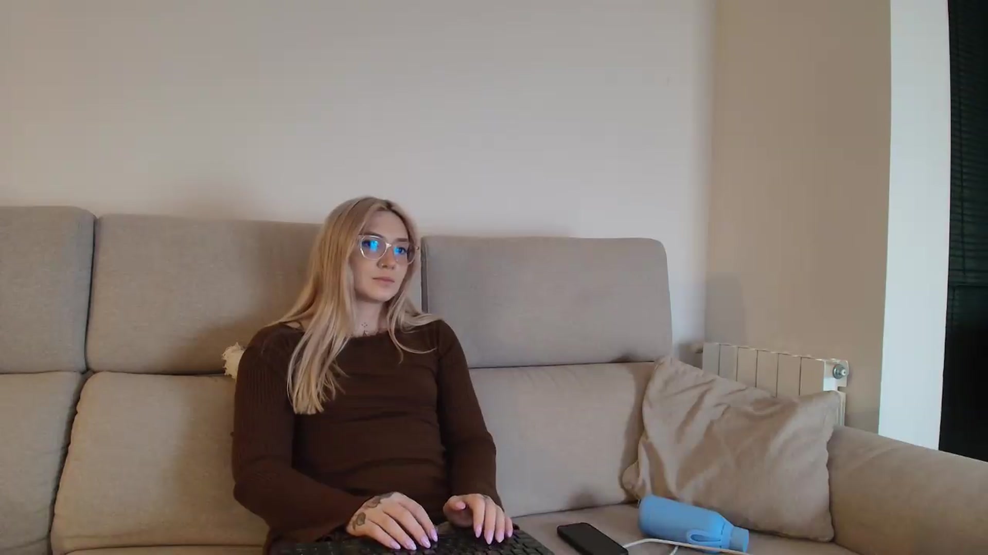 Gallery image thumbnail from Tattoo_bbgirl's myfreecams stream on, 08/10/2026, 21:01 image 14 of 20
