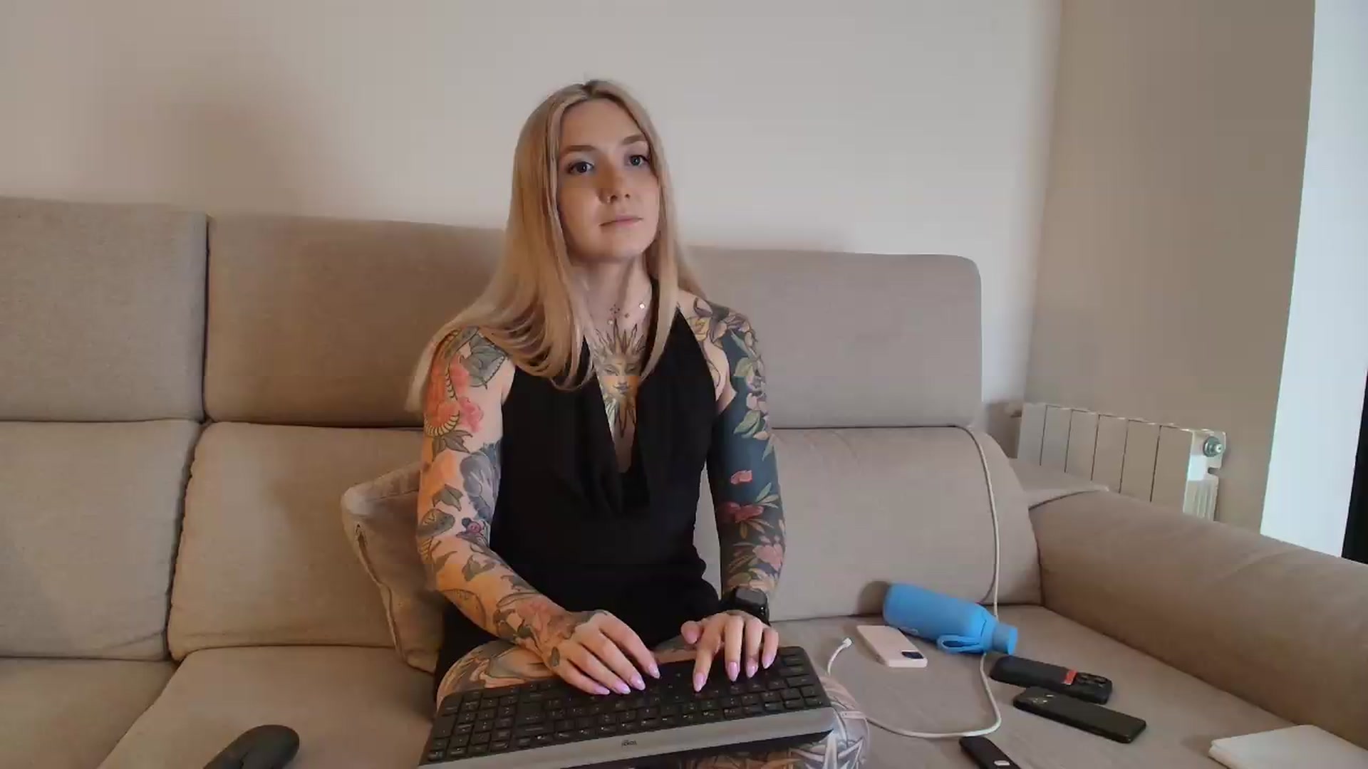 Gallery image thumbnail from Tattoo_bbgirl's myfreecams stream on, 08/11/2026, 20:06 image 1 of 20
