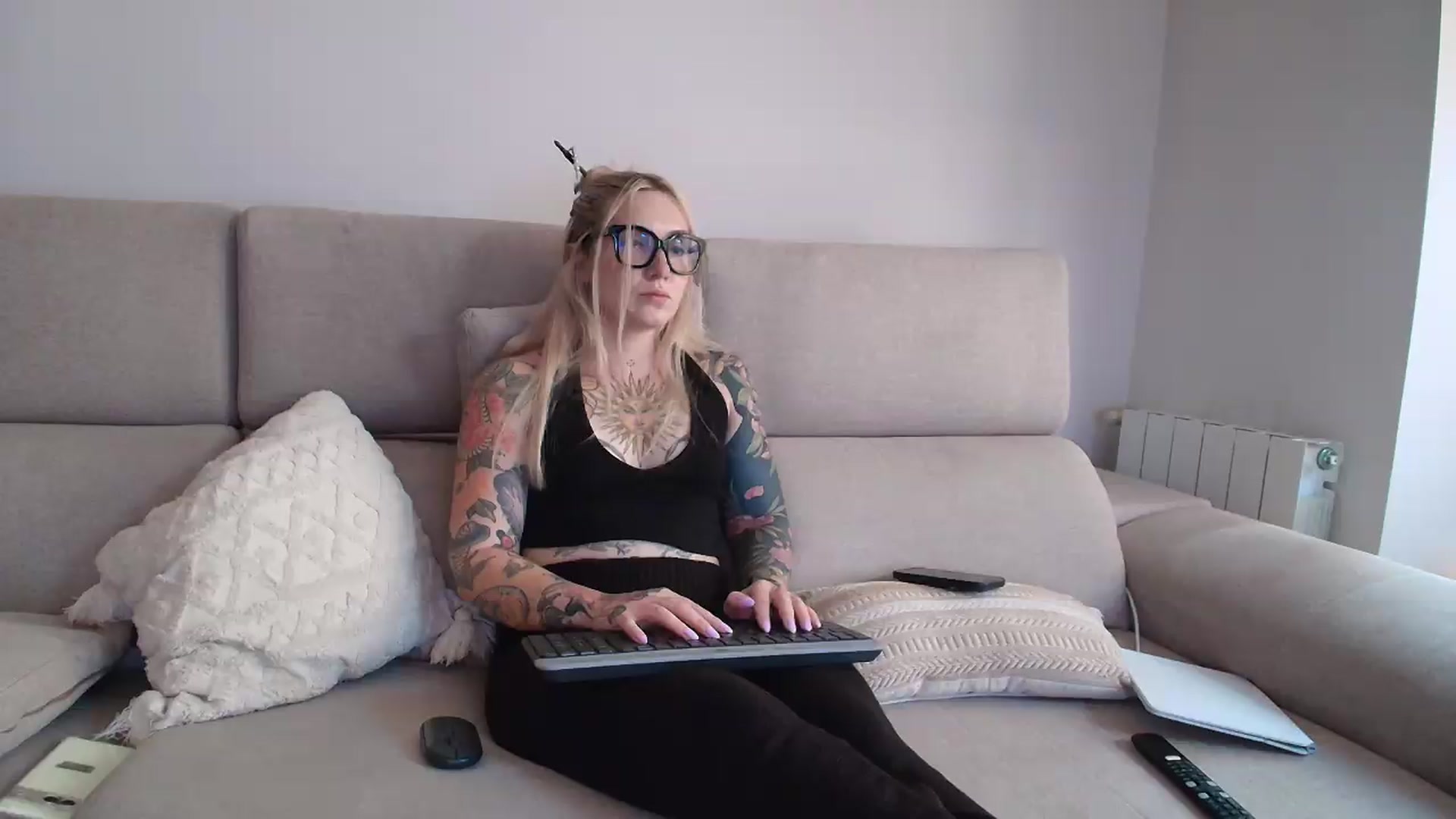 Gallery image thumbnail from Tattoo_bbgirl's myfreecams stream on, 08/22/2026, 19:45 image 8 of 20