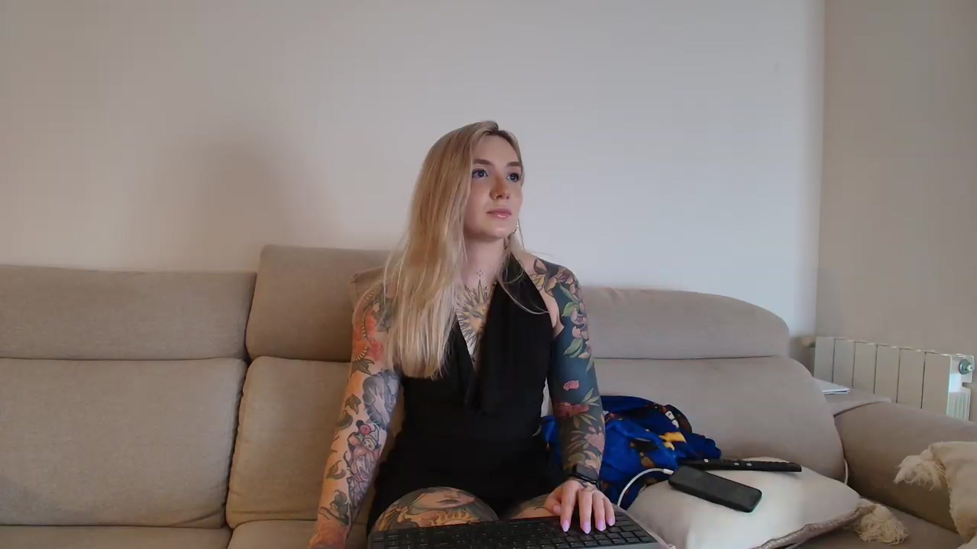 Gallery image thumbnail from Tattoo_bbgirl's myfreecams stream on, 08/28/2026, 21:04 image 5 of 20