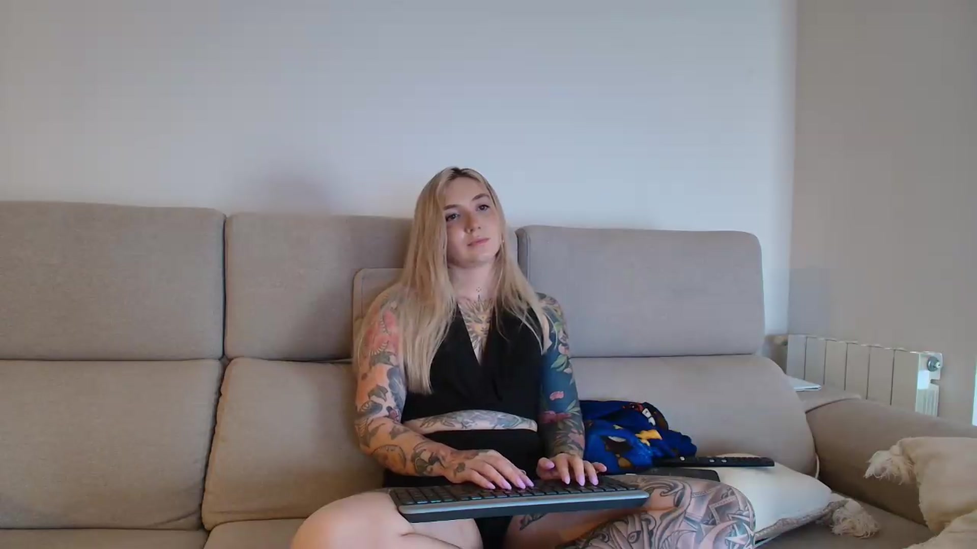 Gallery image thumbnail from Tattoo_bbgirl's myfreecams stream on, 08/28/2026, 21:04 image 11 of 20