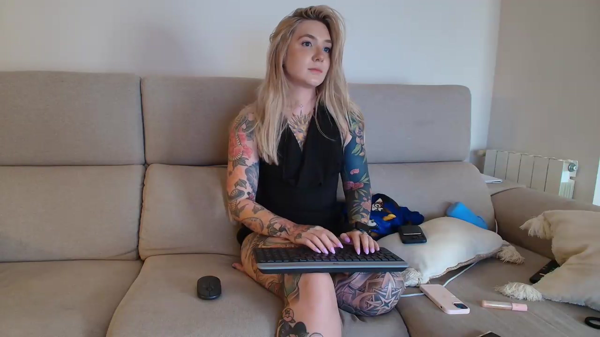 Gallery image thumbnail from Tattoo_bbgirl's myfreecams stream on, 08/28/2026, 22:45 image 8 of 20