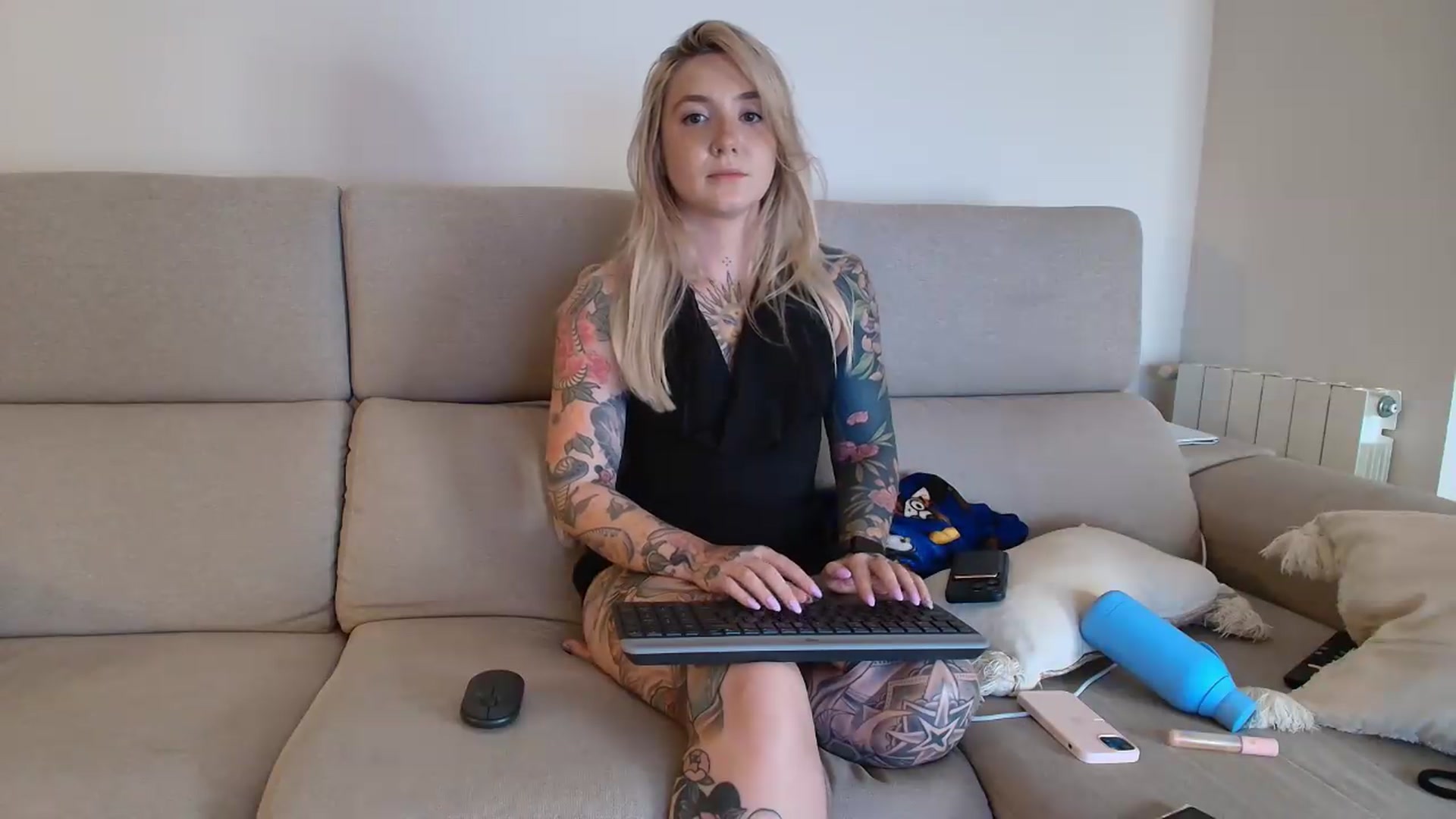Gallery image thumbnail from Tattoo_bbgirl's myfreecams stream on, 08/28/2026, 22:45 image 10 of 20