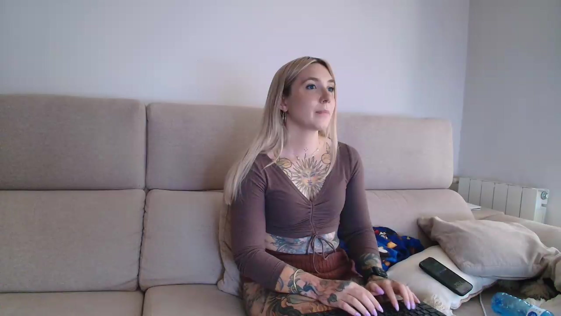 Gallery image thumbnail from Tattoo_bbgirl's myfreecams stream on, 08/29/2026, 18:17 image 18 of 20