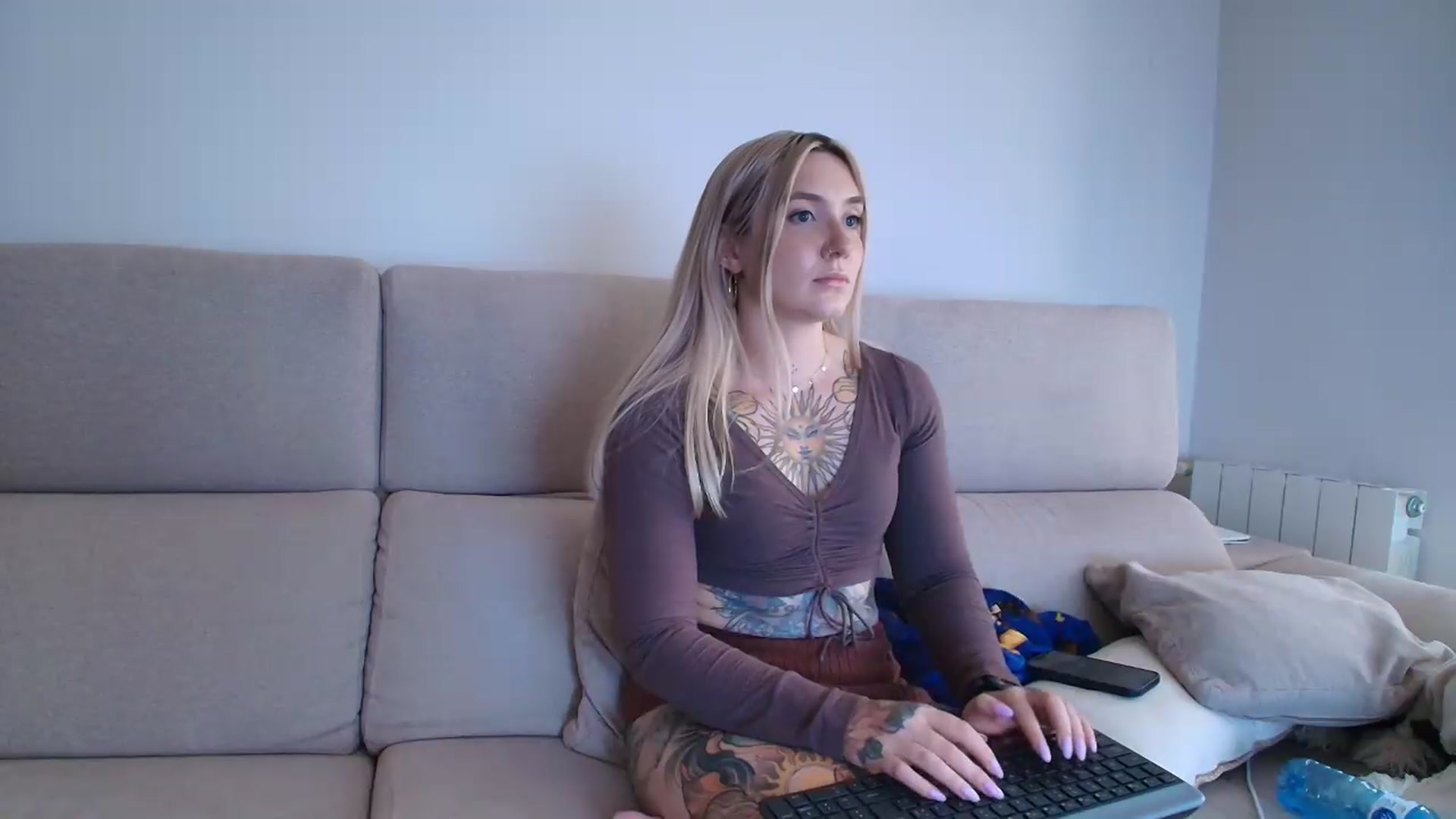 Gallery image thumbnail from Tattoo_bbgirl's myfreecams stream on, 08/29/2026, 18:17 image 13 of 20