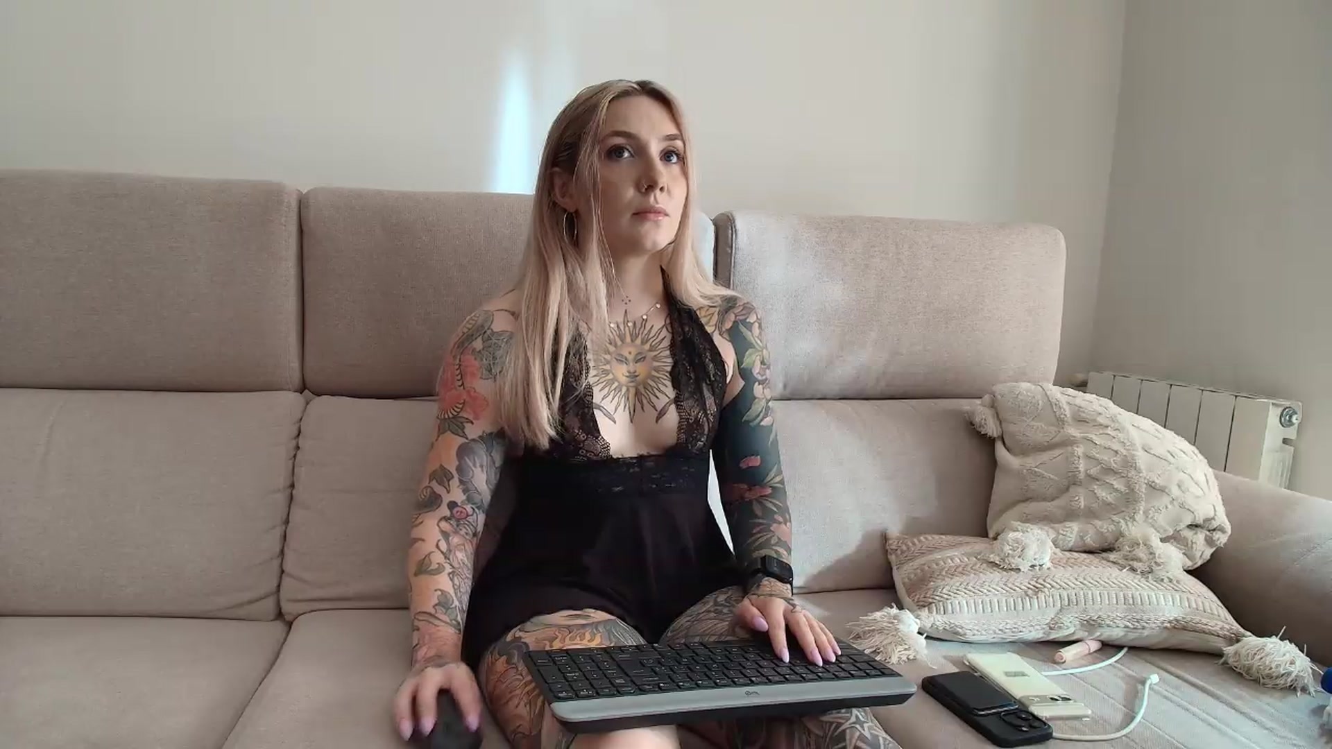 Gallery image thumbnail from Tattoo_bbgirl's myfreecams stream on, 08/31/2026, 17:52 image 2 of 20