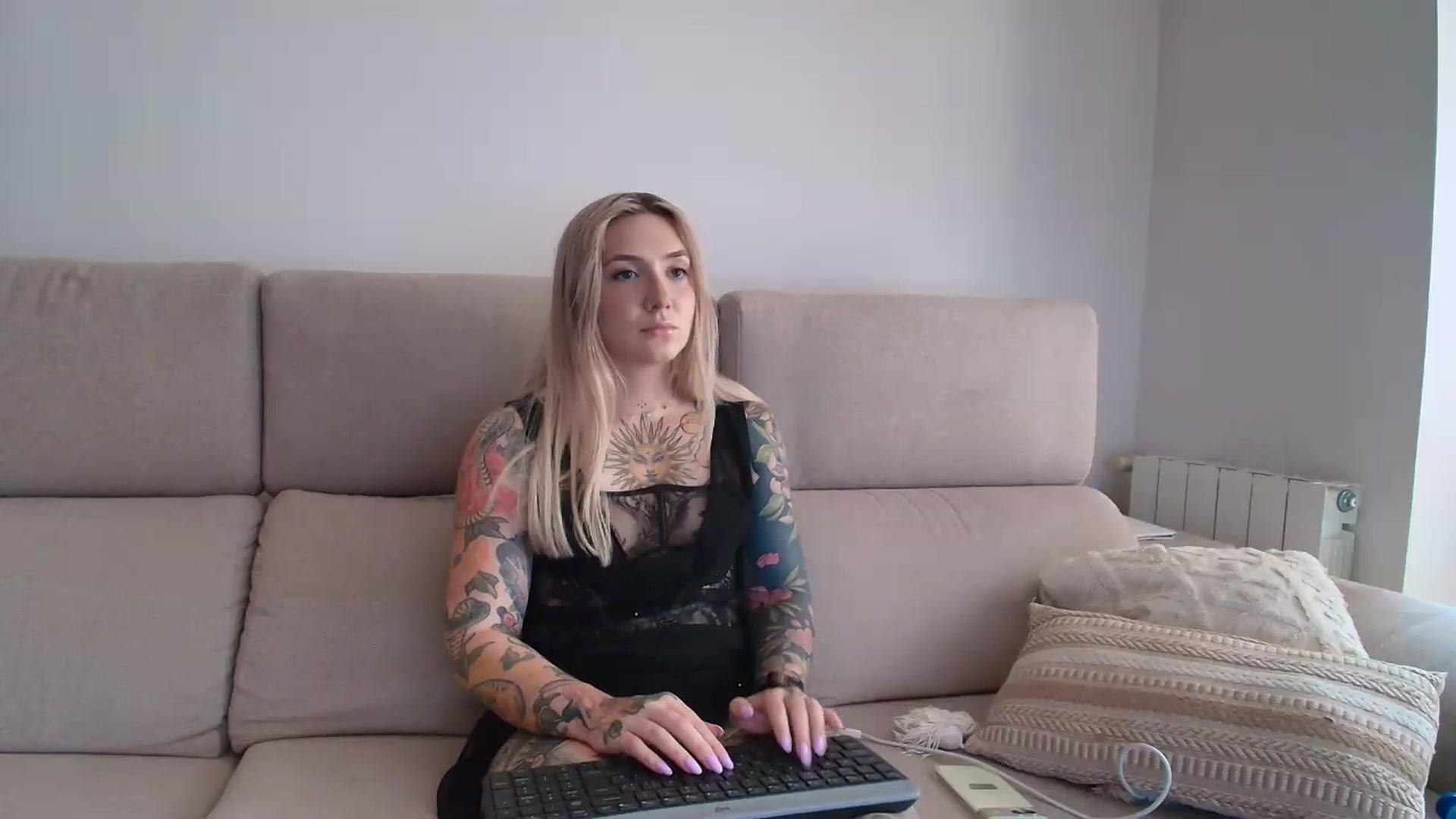 Gallery image thumbnail from Tattoo_bbgirl's myfreecams stream on, 09/02/2026, 17:12 image 18 of 20