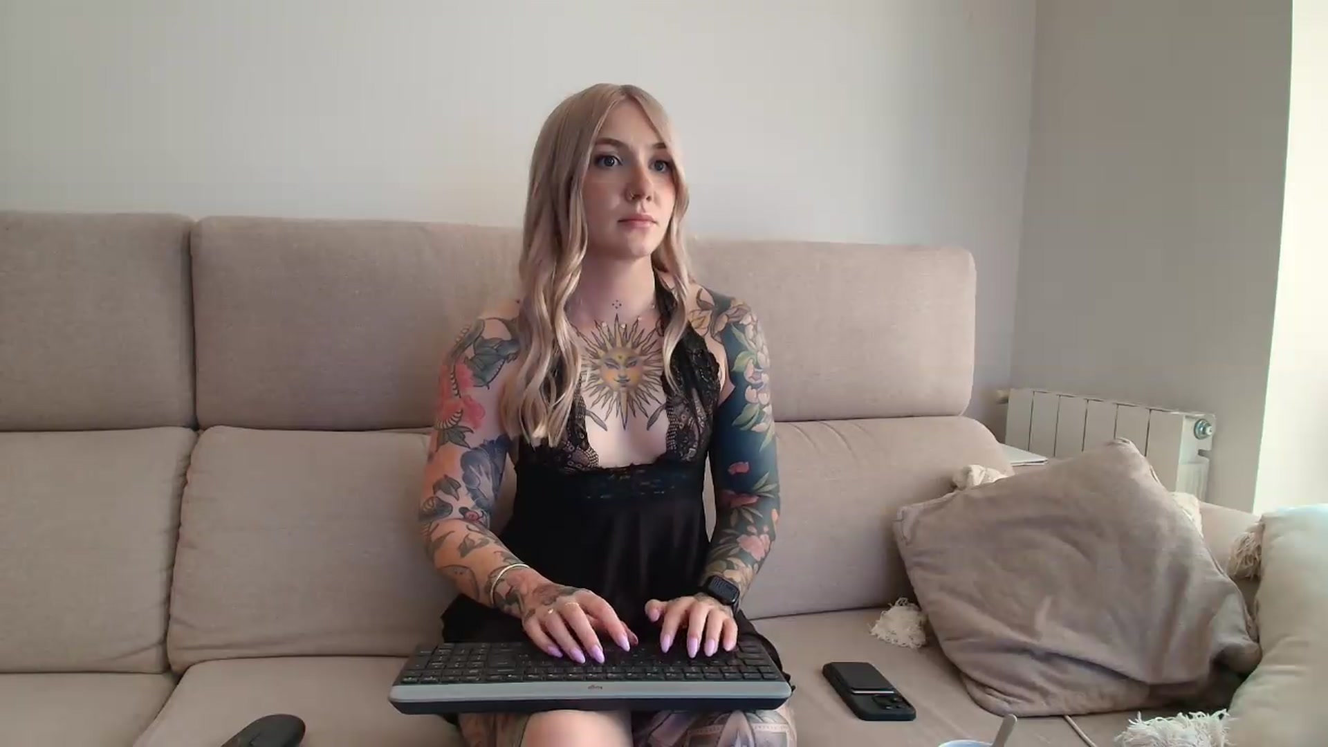 Gallery image thumbnail from Tattoo_bbgirl's myfreecams stream on, 09/05/2026, 13:59 image 11 of 20