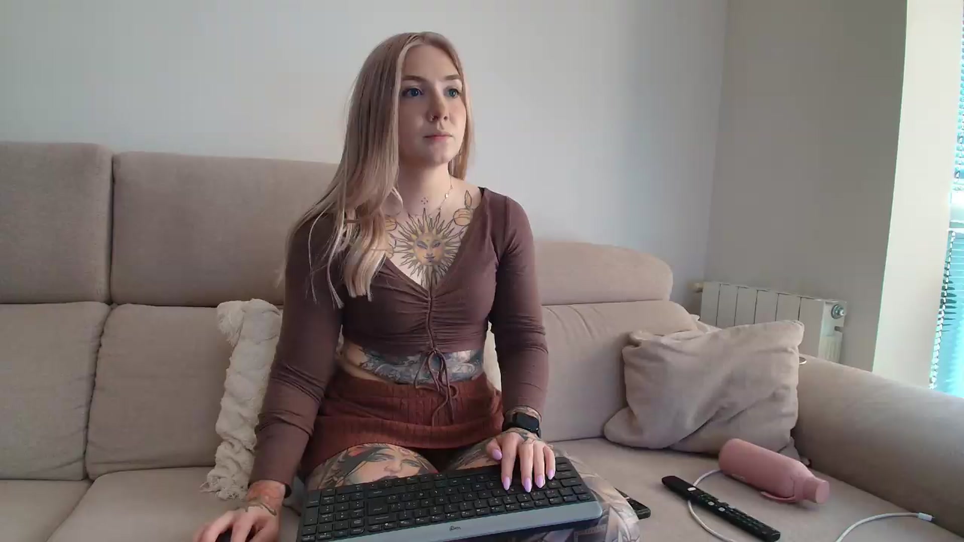 Gallery image thumbnail from Tattoo_bbgirl's myfreecams stream on, 09/09/2026, 13:03 image 5 of 20