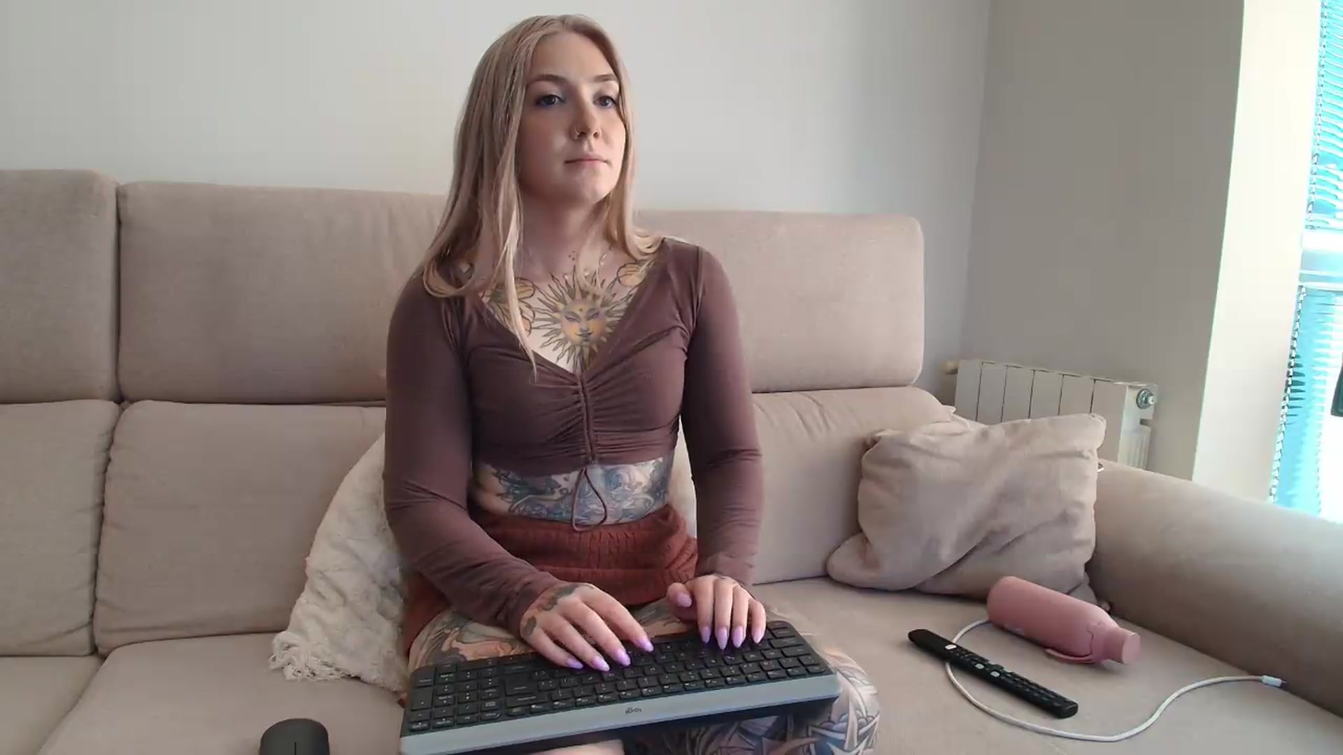 Gallery image thumbnail from Tattoo_bbgirl's myfreecams stream on, 09/09/2026, 13:03 image 15 of 20